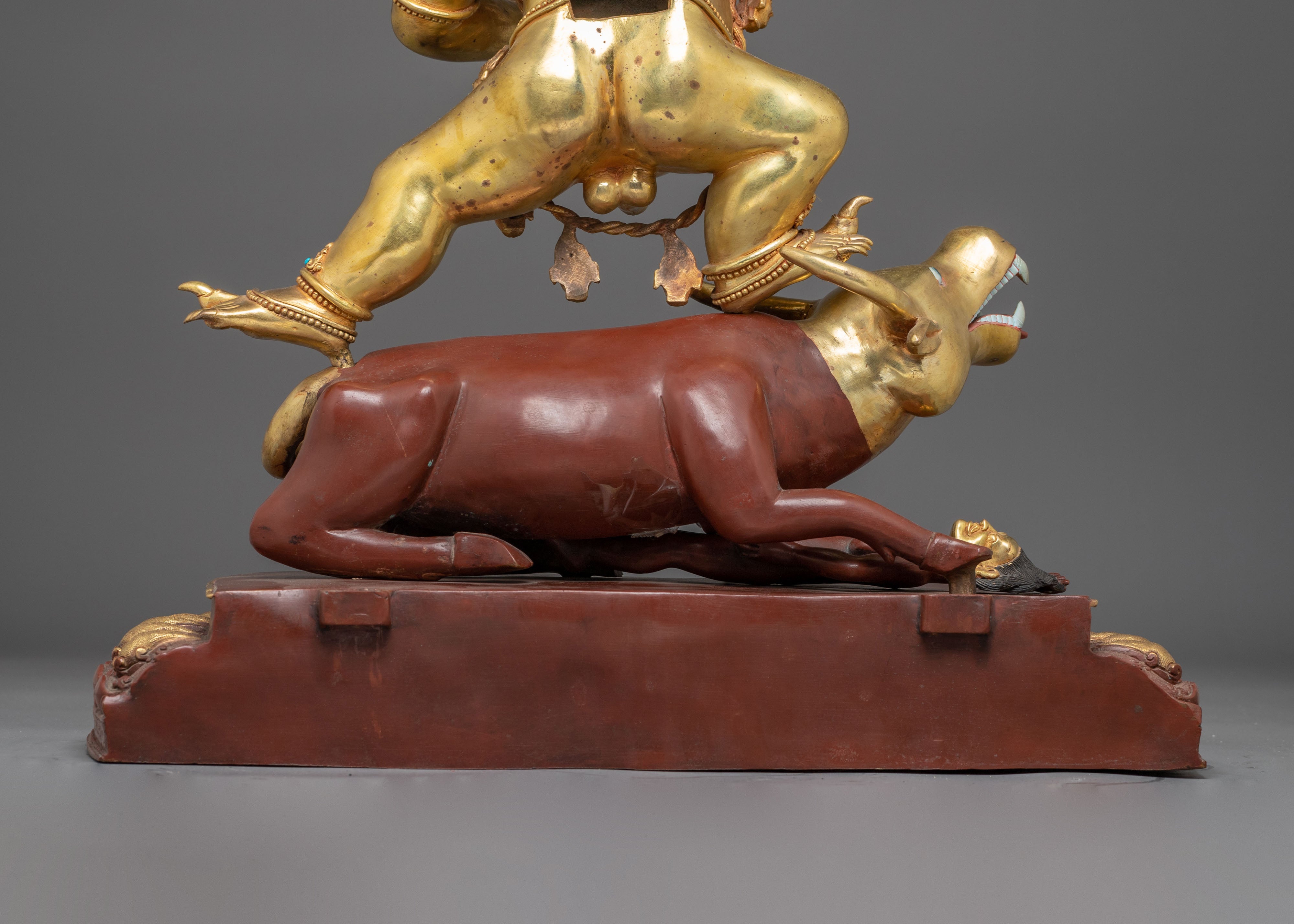 Yamantaka Statue : Symbol of protection and liberation