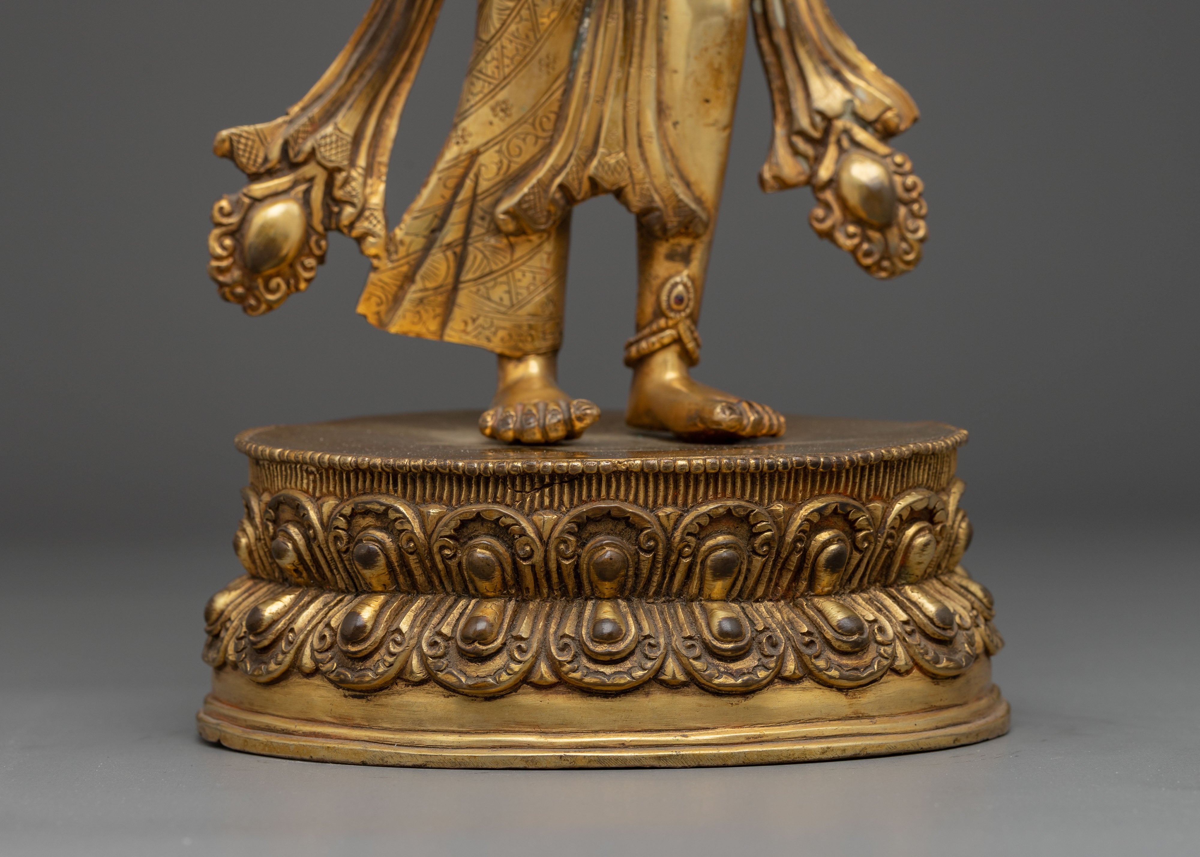 Lokeshwor Sculpture: Compassionate Heart of the Universe