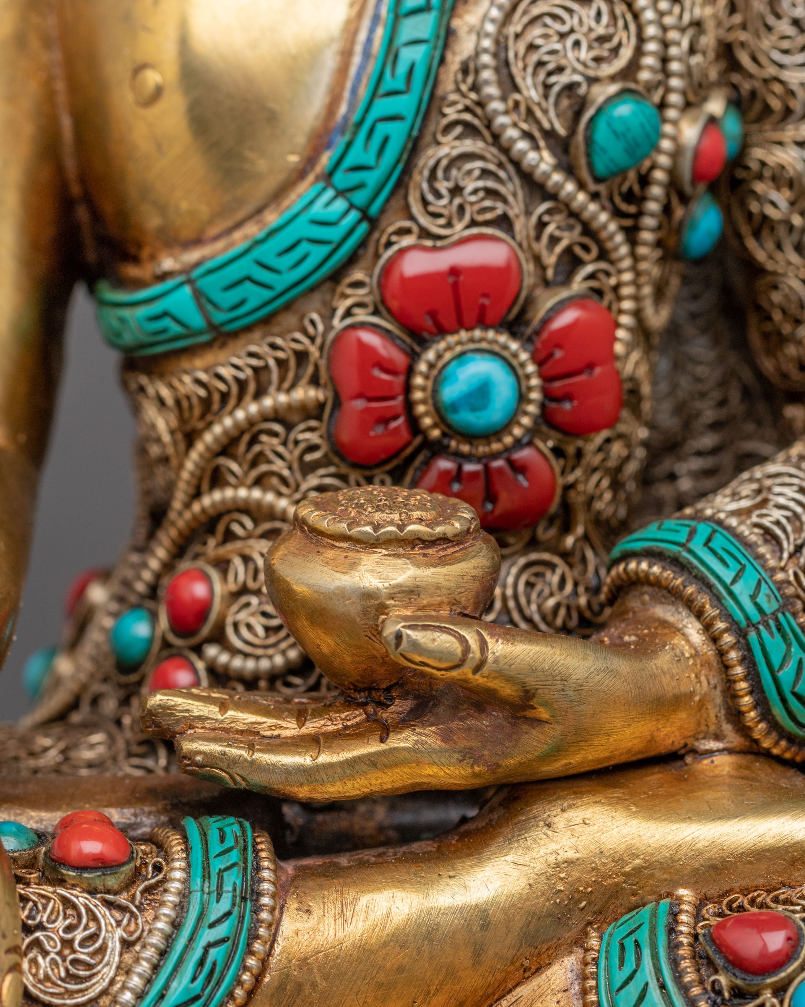 Golden Shakyamuni Buddha Copper Figurine for Meditation