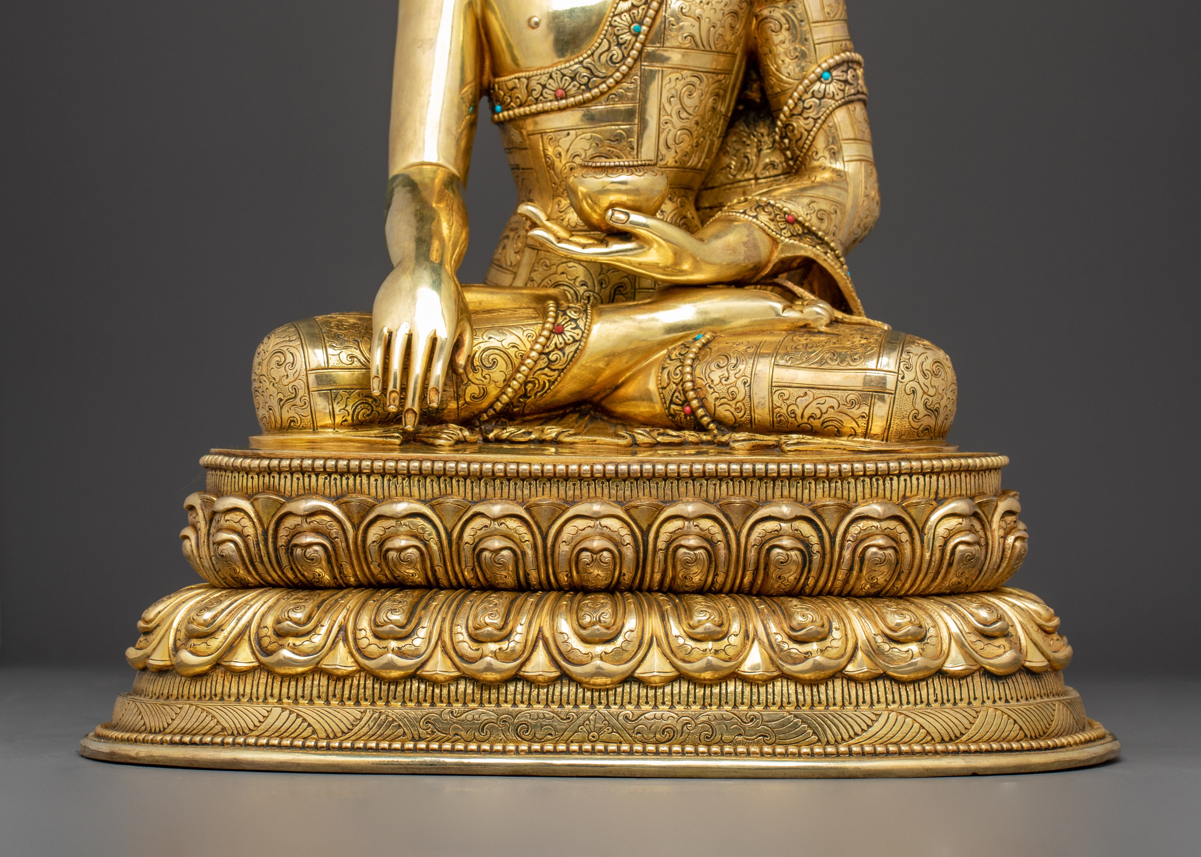 Golden Shakyamuni Buddha Copper Art for Meditation