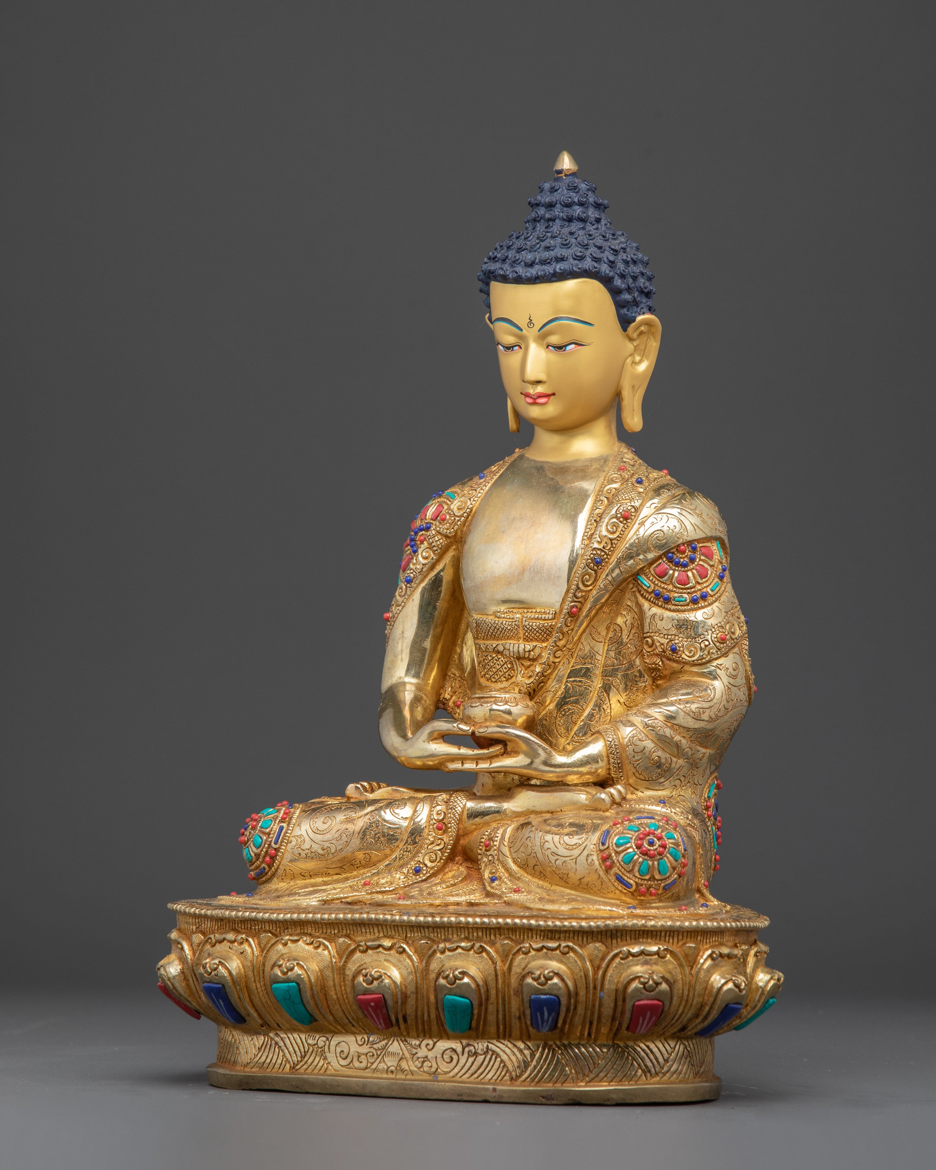 Golden Amitabha Buddha Figurine: The Ruler of the Pure Land