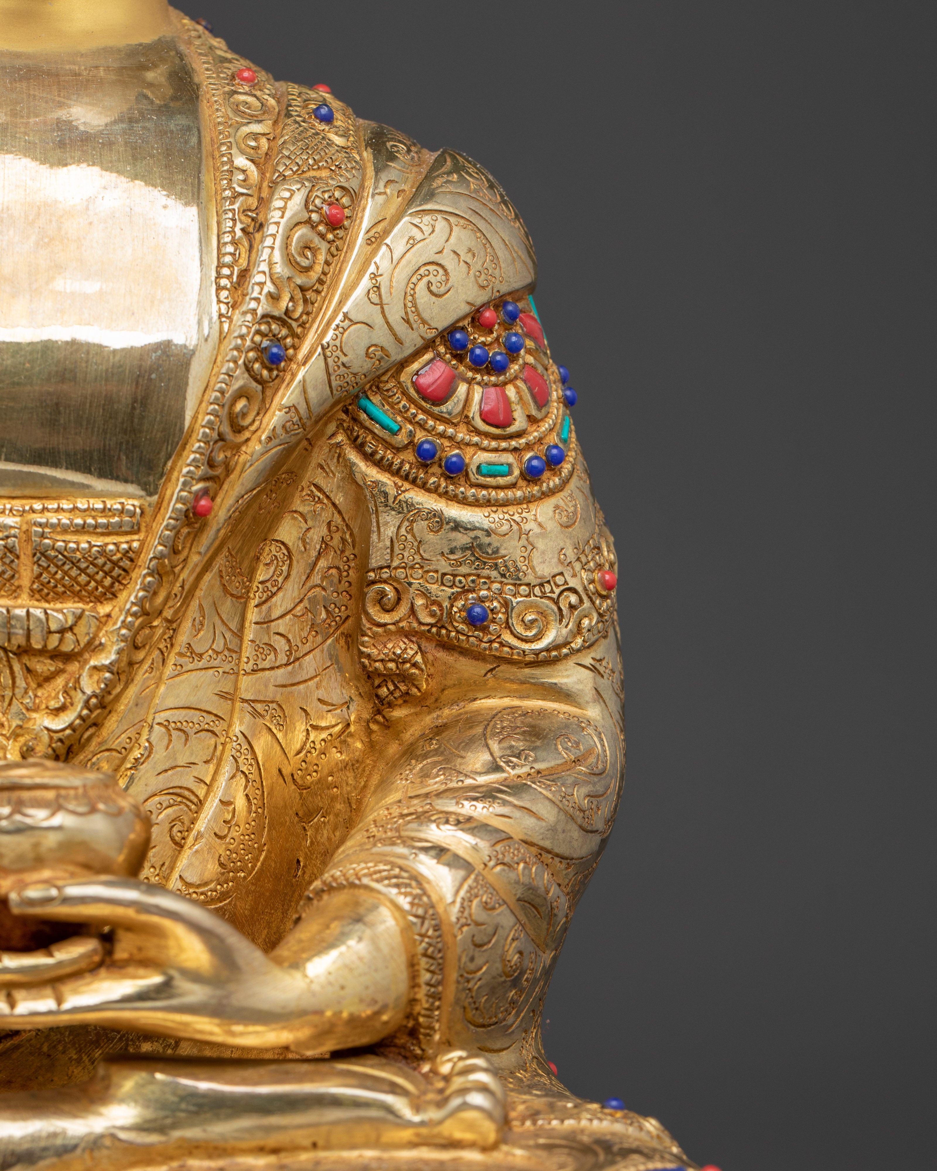 Golden Amitabha Buddha Figurine: The Ruler of the Pure Land
