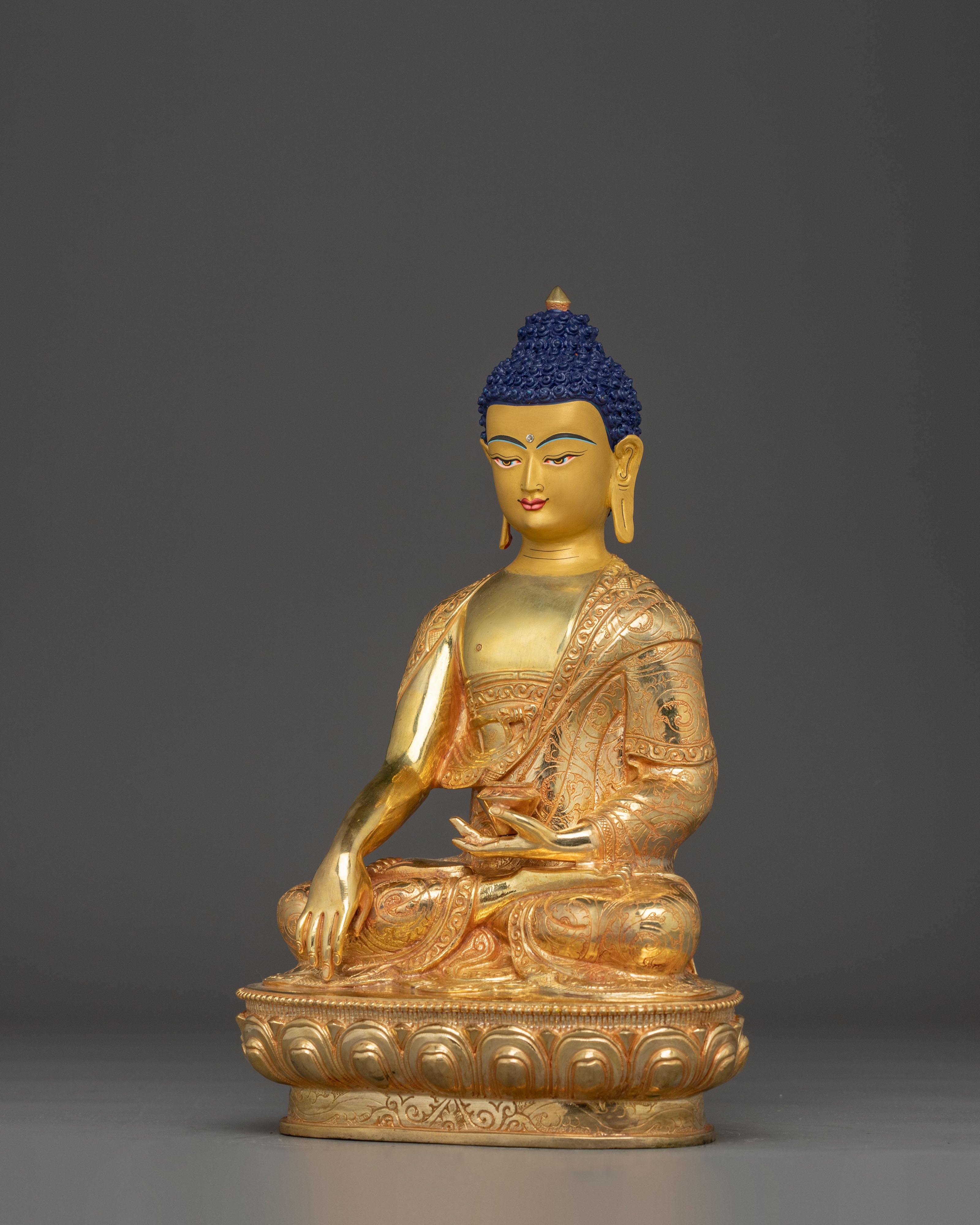 Tibetan Golden Shakyamuni Buddha Copper Sculpture