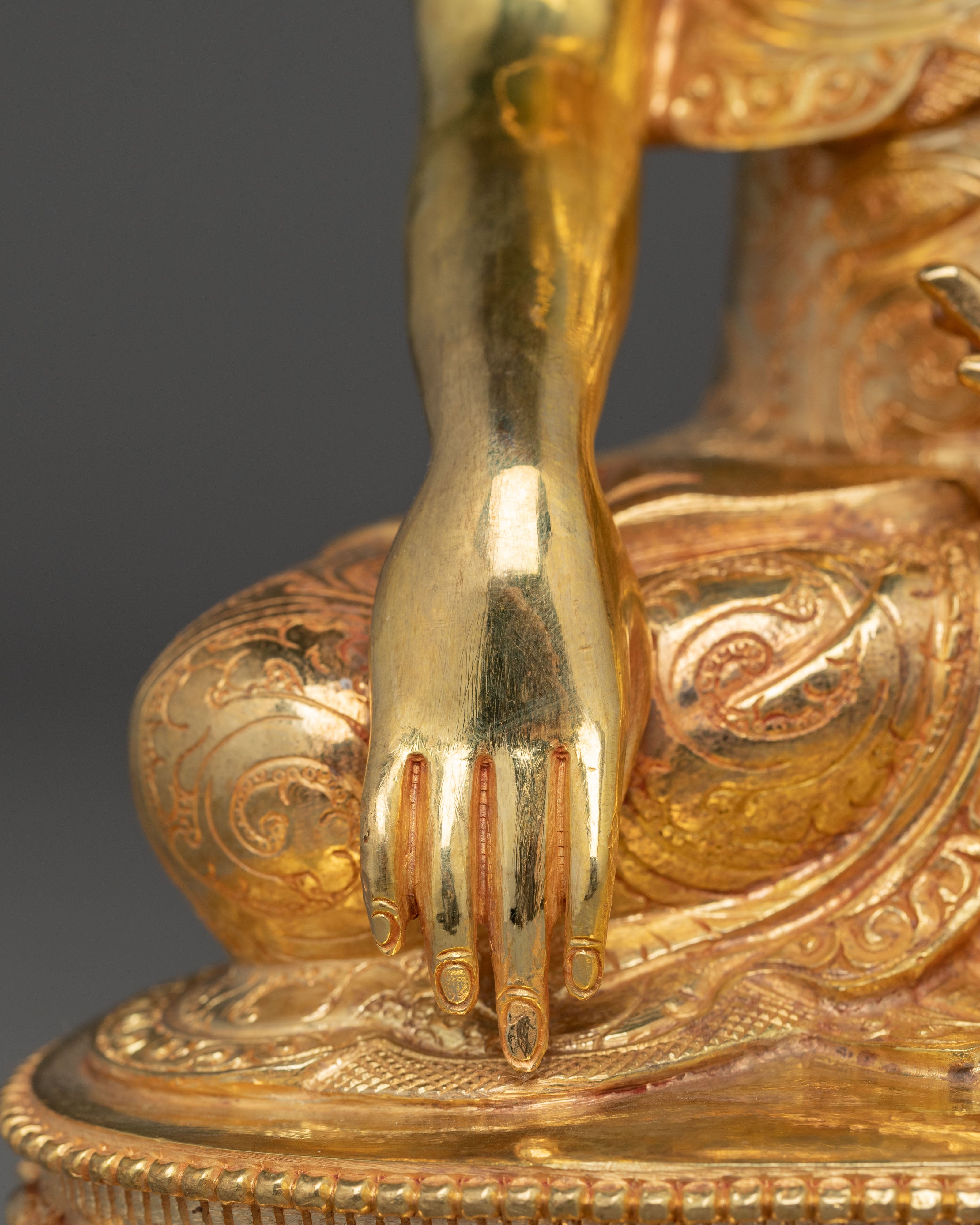 Tibetan Golden Shakyamuni Buddha Copper Sculpture