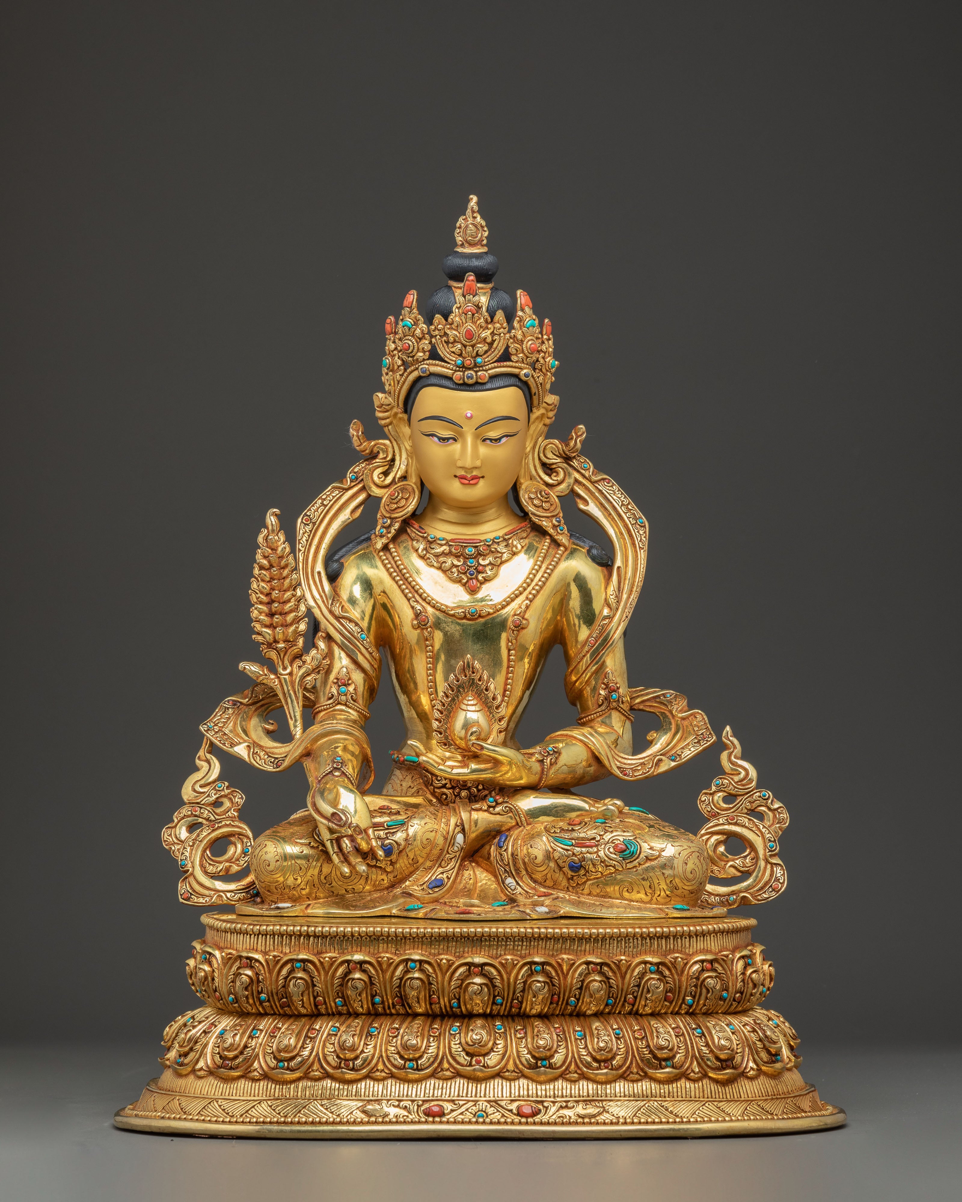 Golden Ksitigarbha Artwork: Divine Bodhisattva Being