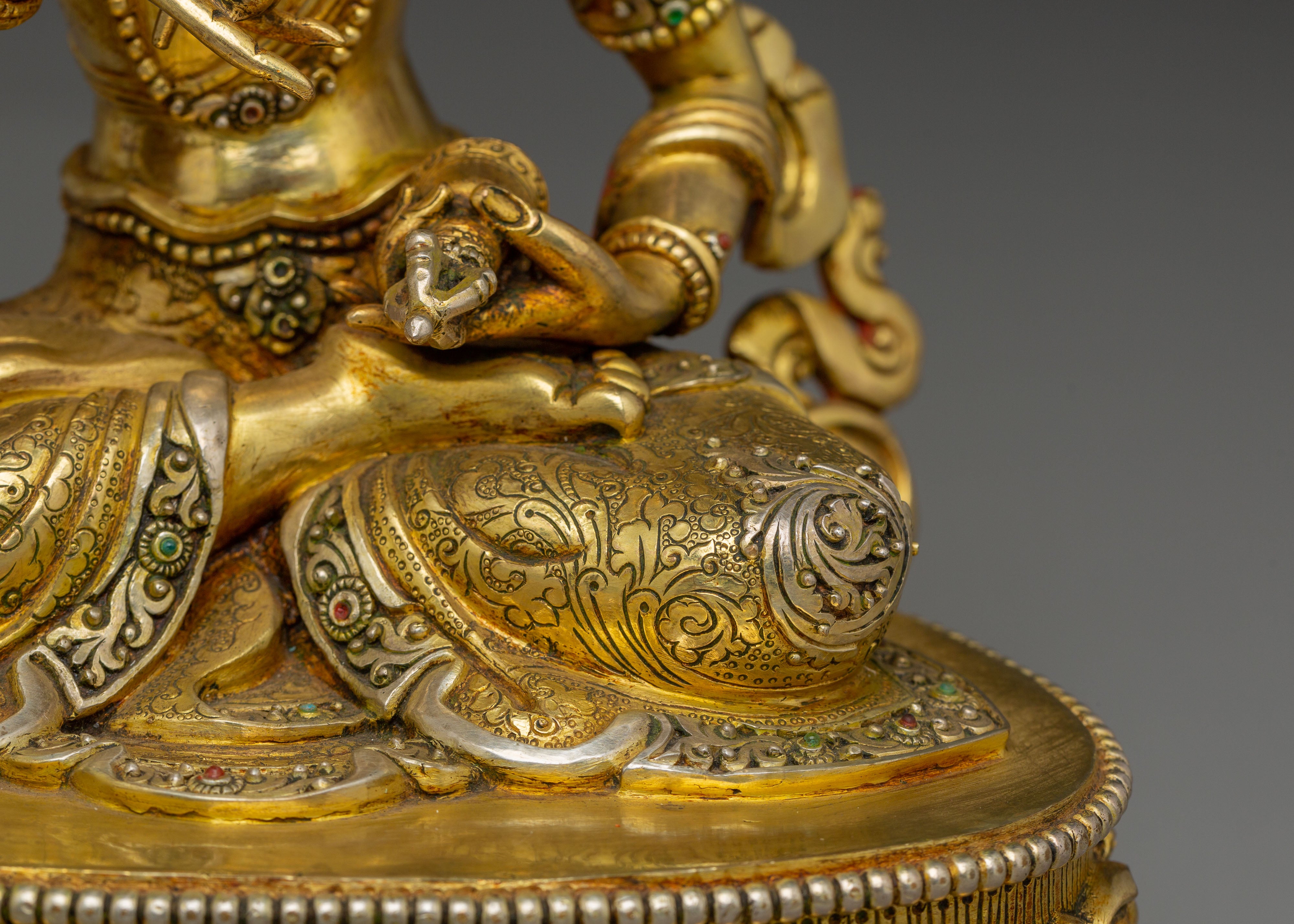 Vajrasattva Statue : Bodhisattva of Purification