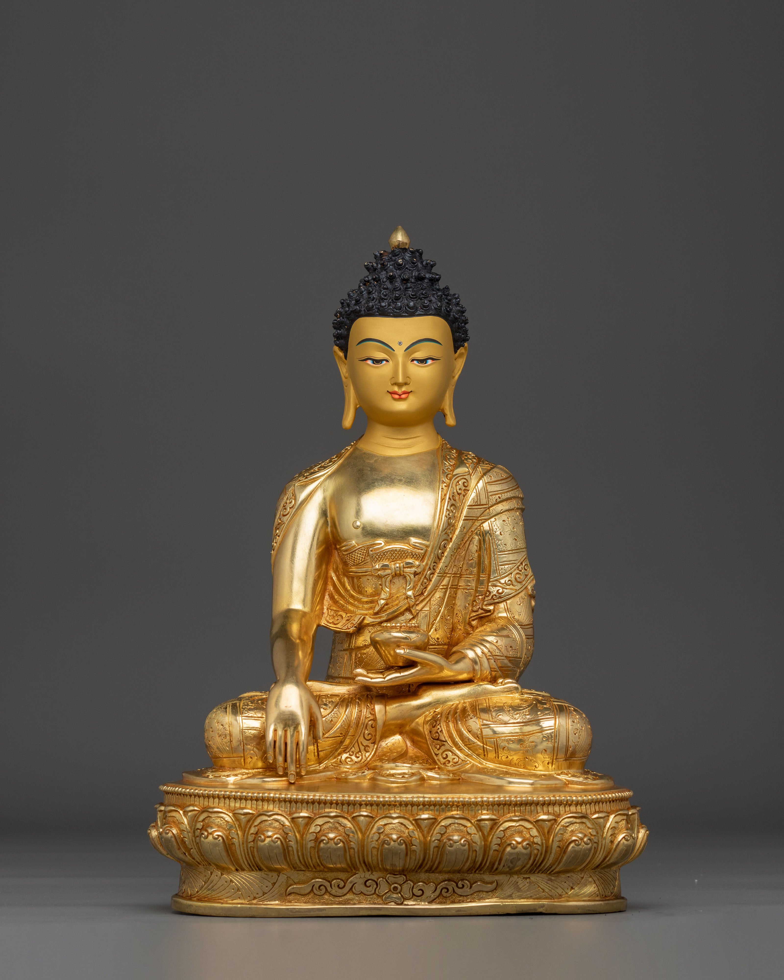 Statue of Shakyamuni Buddha with Ananda and Kashyapa