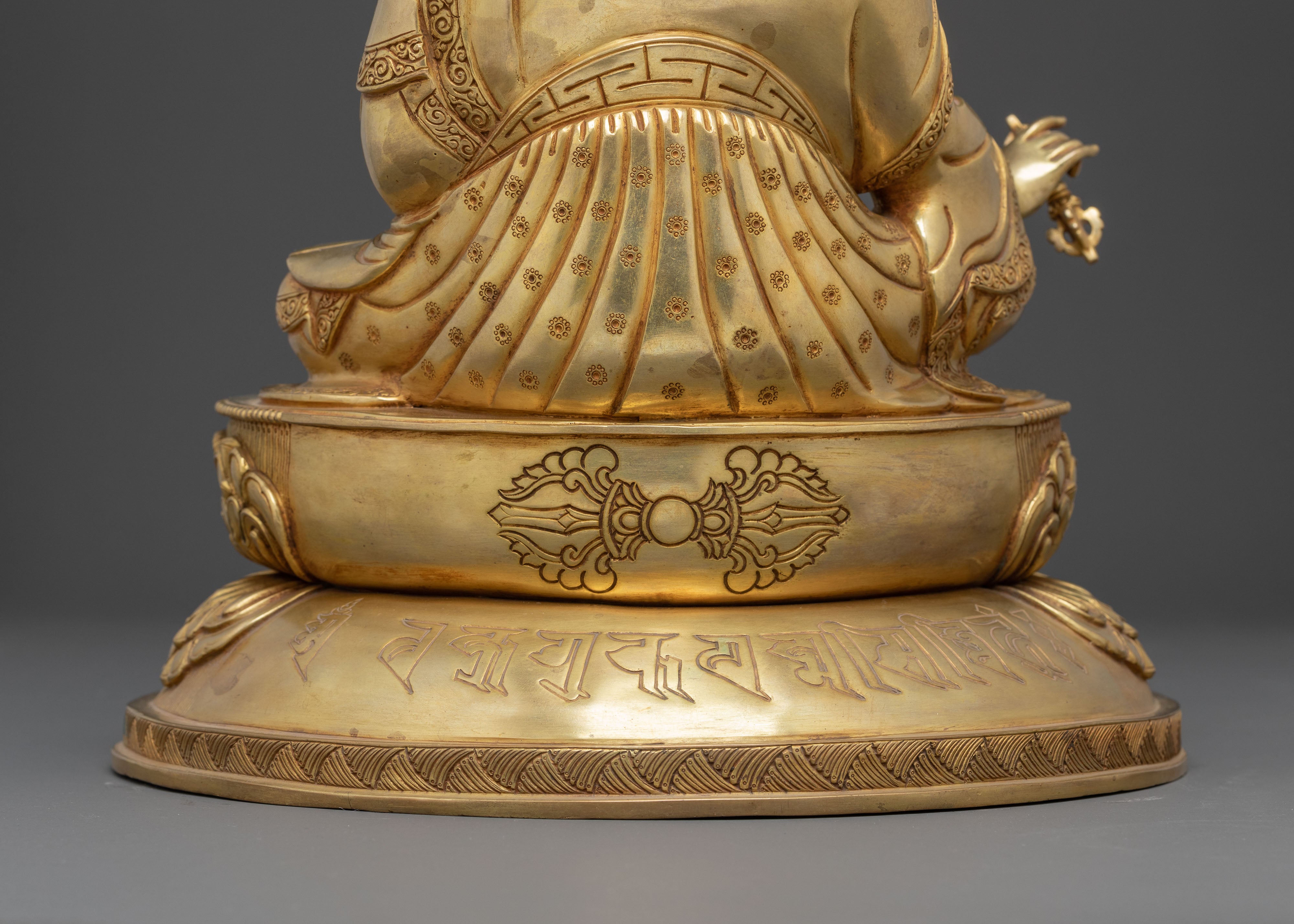 Padmasambhava Handmade Golden Statue | Guru Rinpoche Sculpture