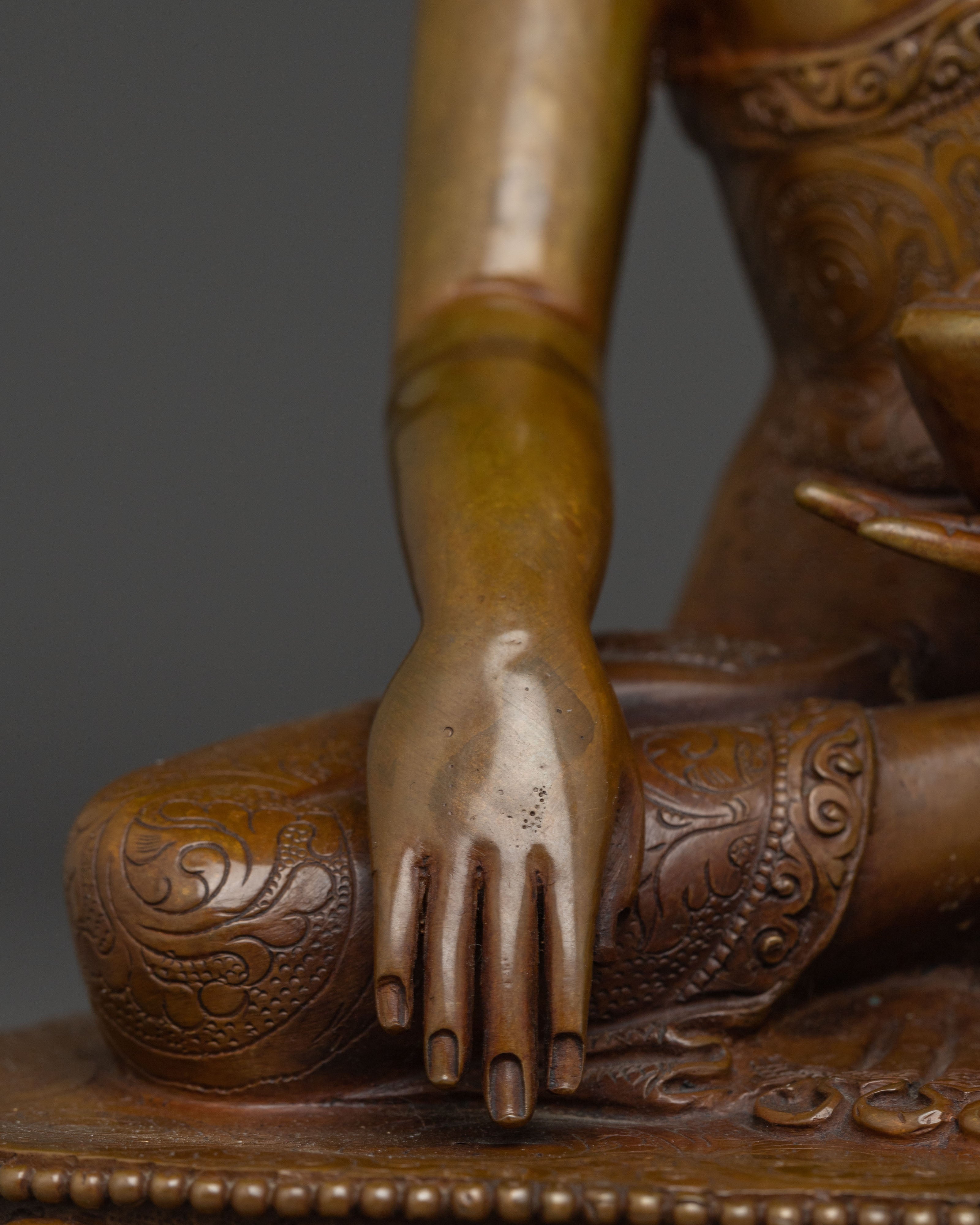 Himalayan Artwork of Buddha Shakyamuni | Symbol of Wisdom