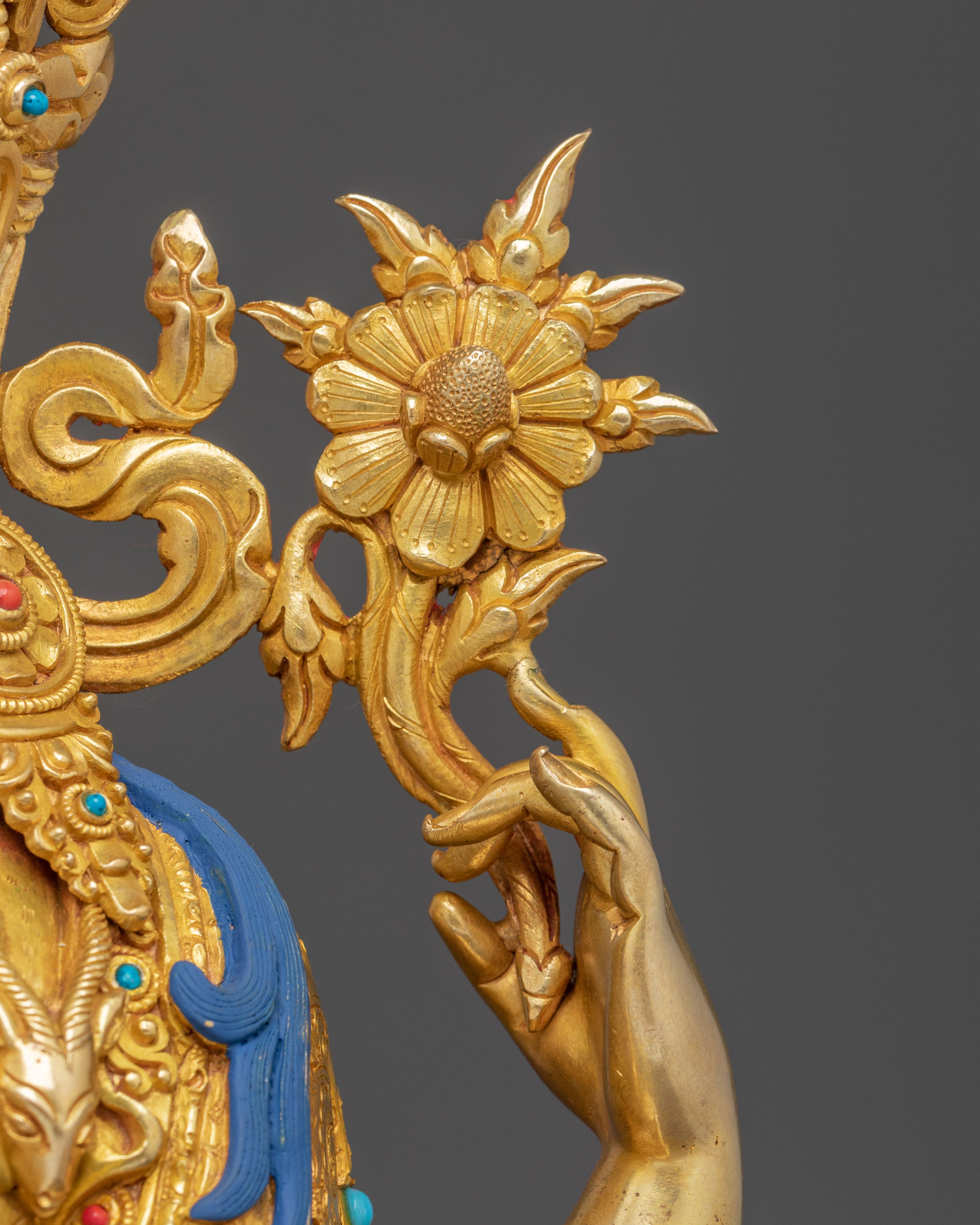 Golden Statue of Bodhisattva Chenrezig