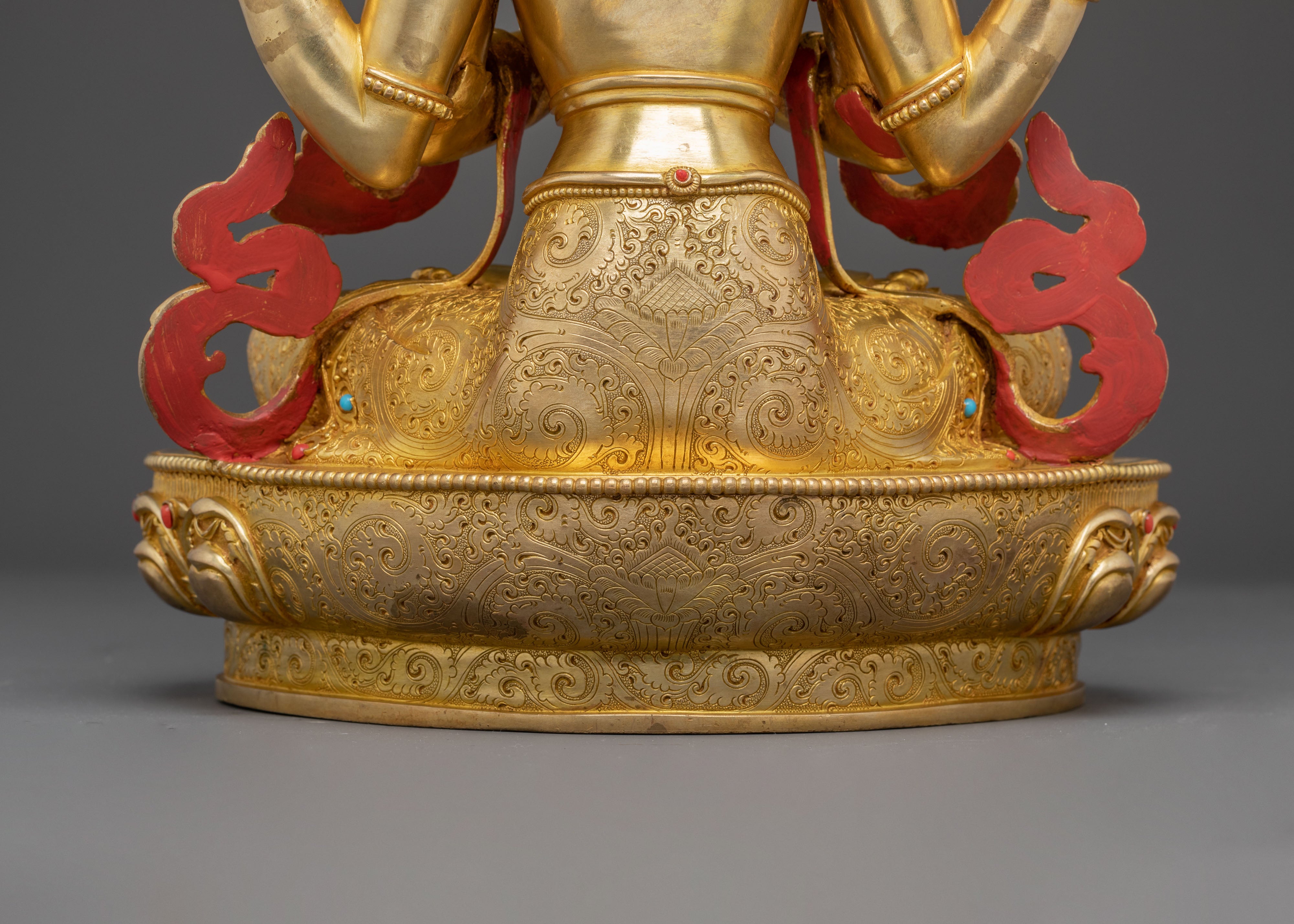 Golden Statue of Bodhisattva Chenrezig