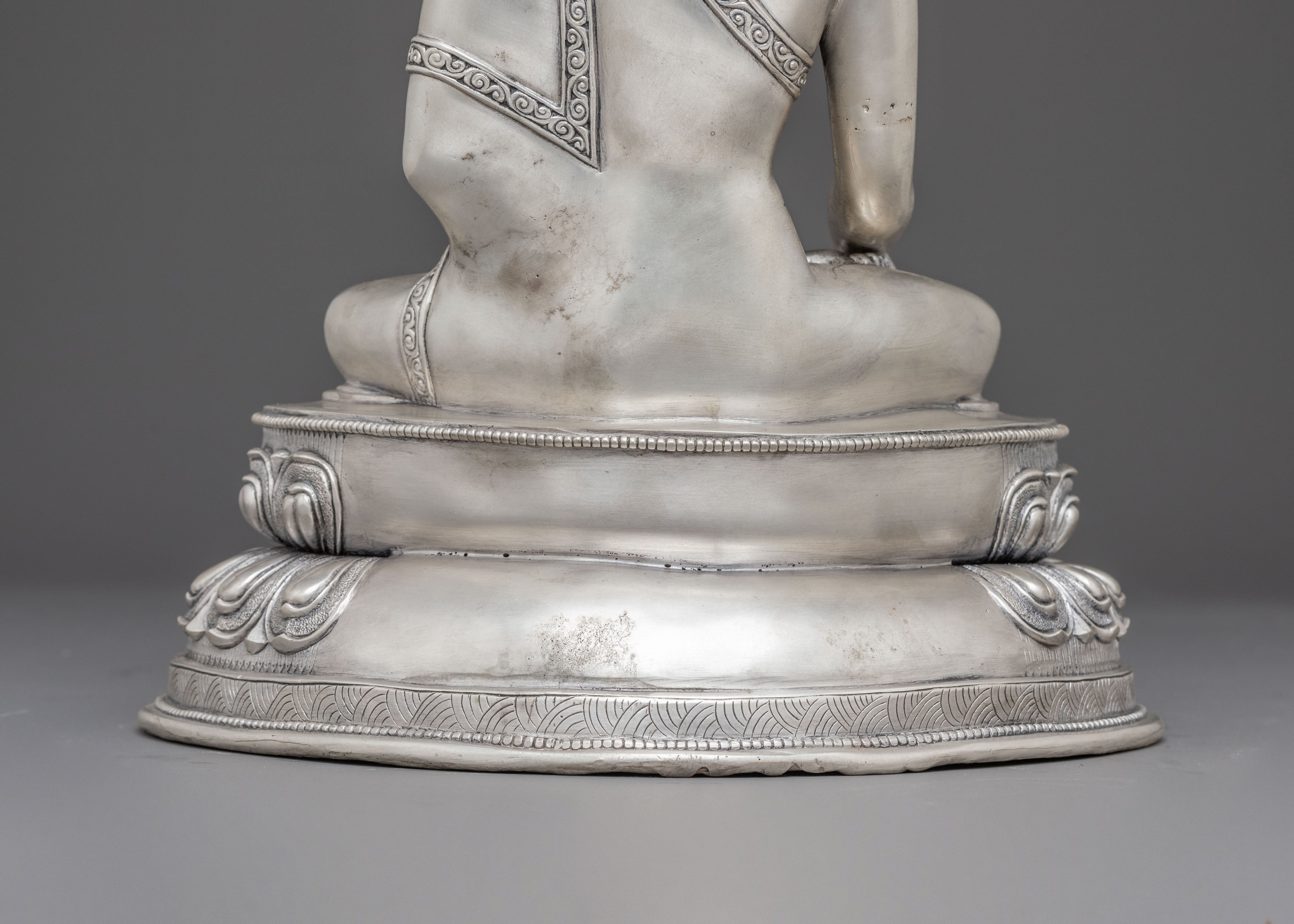 Silver Plated Statue of Buddha Shakyamuni | Symbol of Peace