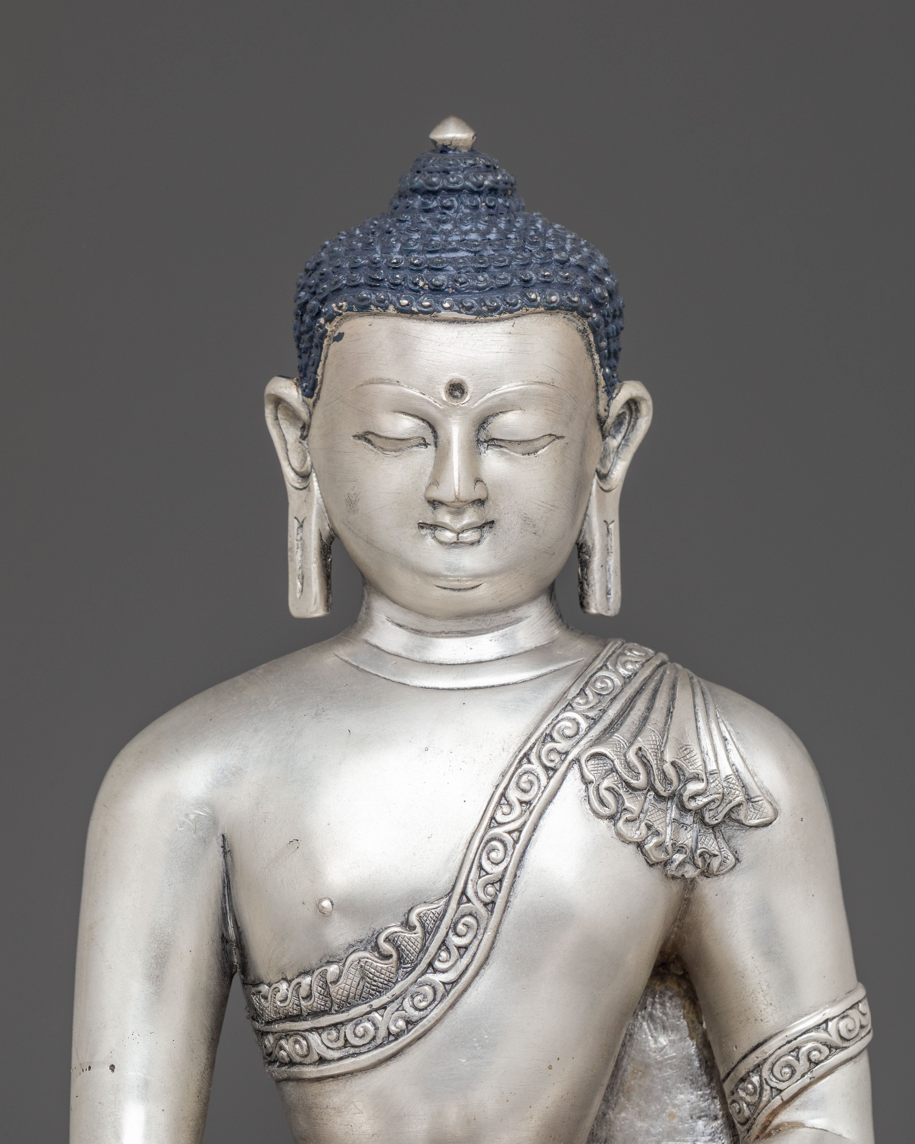 Silver Plated Statue of Buddha Shakyamuni | Symbol of Peace