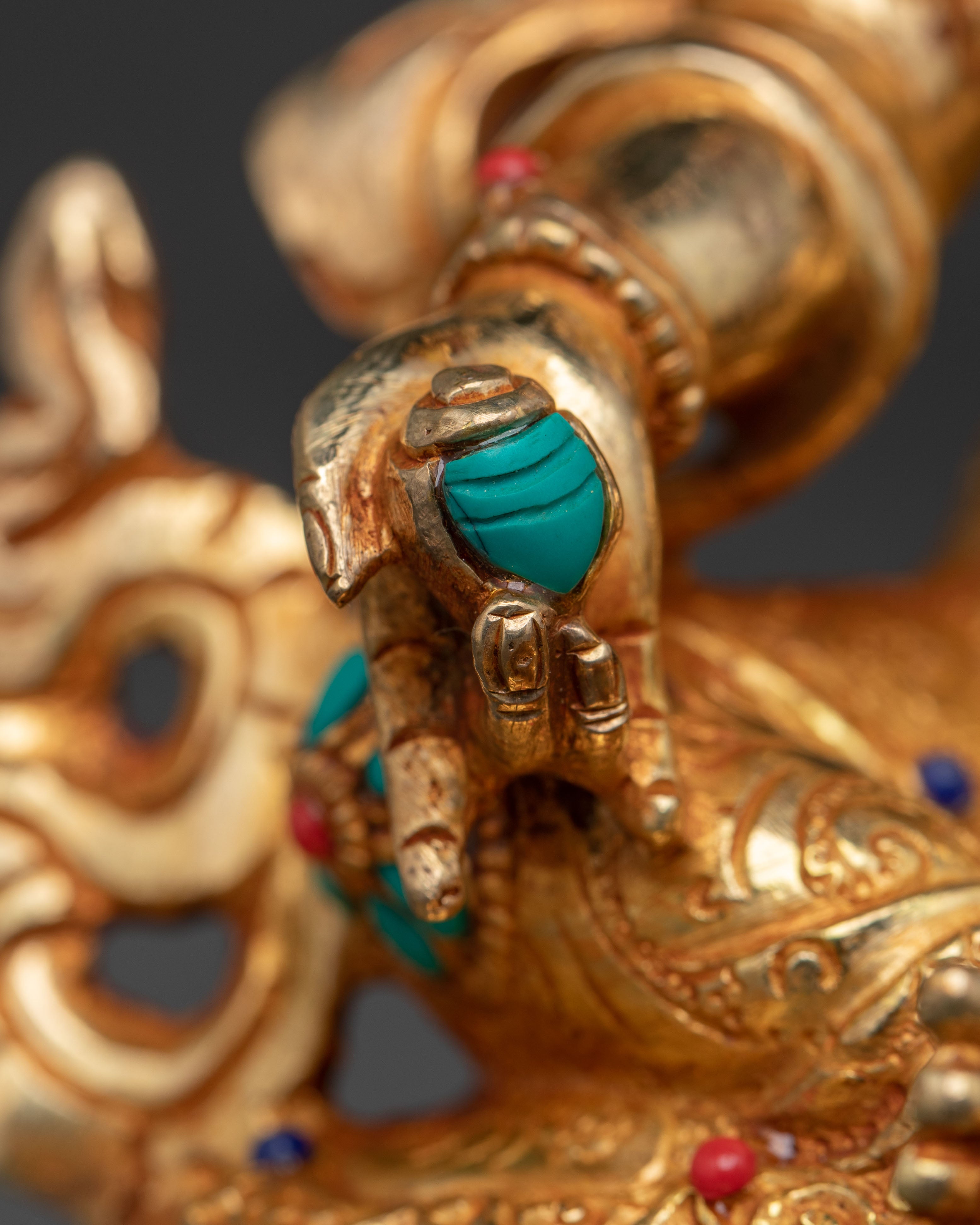 Dzambhala Statue : Buddhist Deity of Wealth