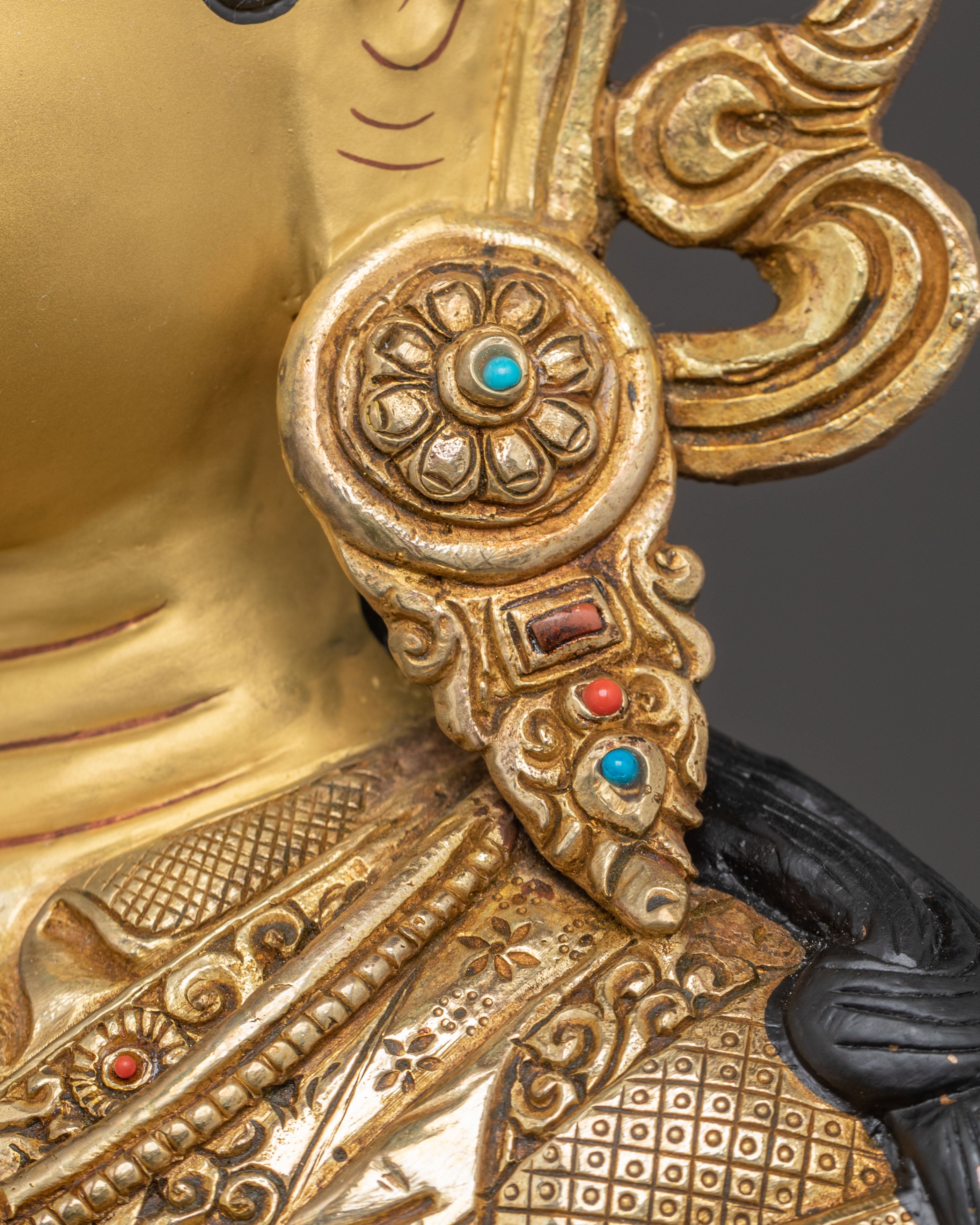 Magnificent Statue of Guru Rinpoche | Vajra Master Padmasambhava