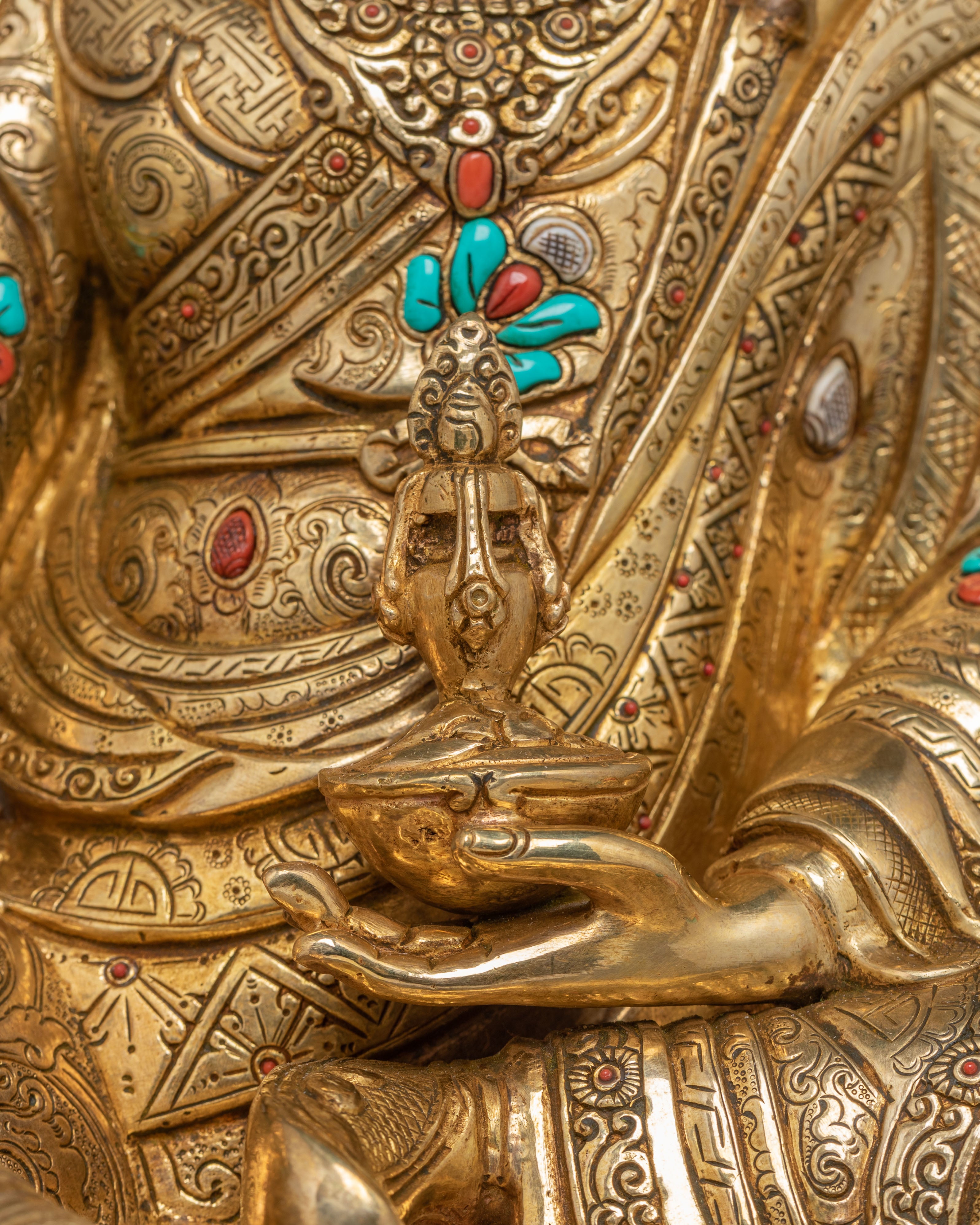 Magnificent Statue of Guru Rinpoche | Vajra Master Padmasambhava