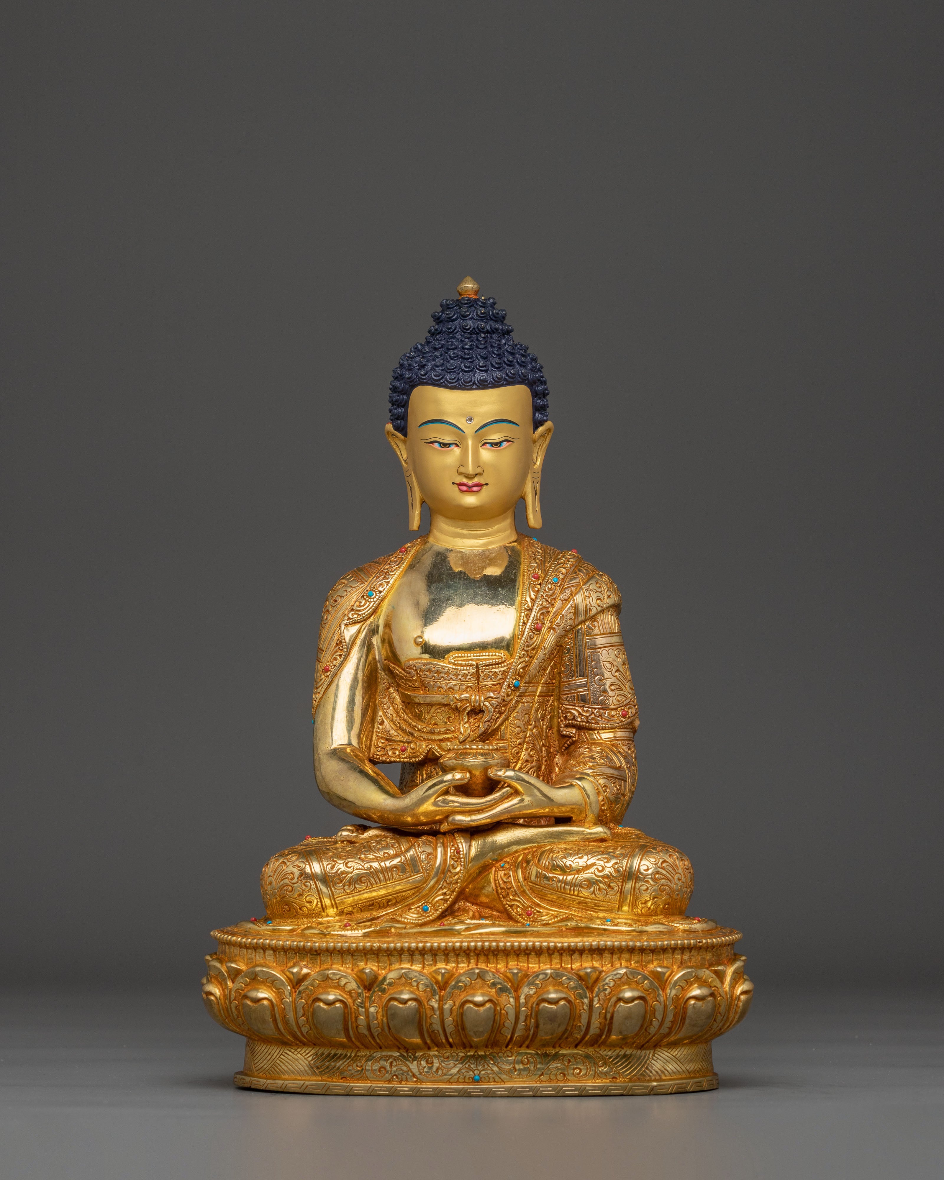 Amitabha Buddha Statue: Symbol of Compassion