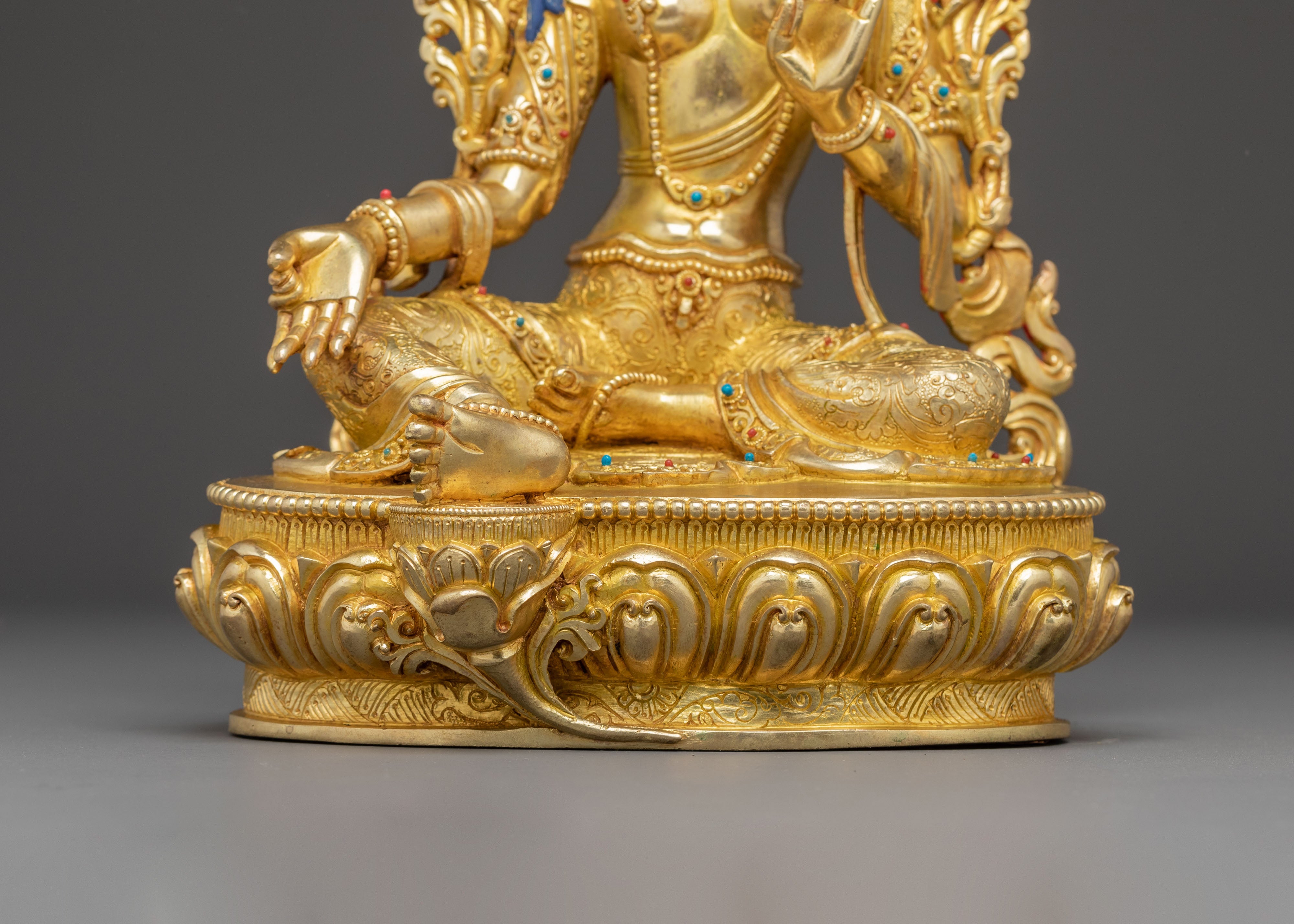 Green Tara Statue : Compassion and Active Protection
