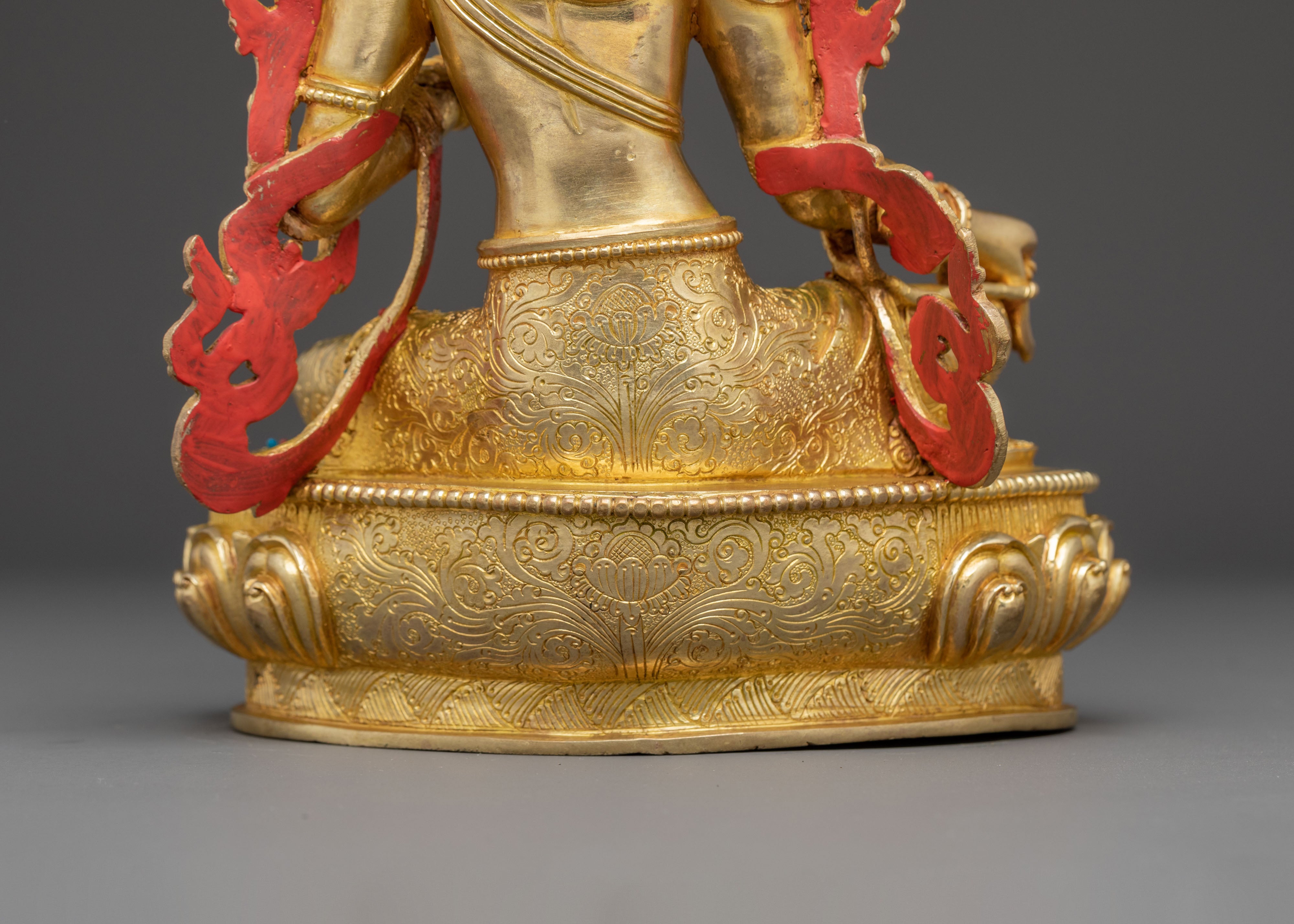 Green Tara Statue : Compassion and Active Protection