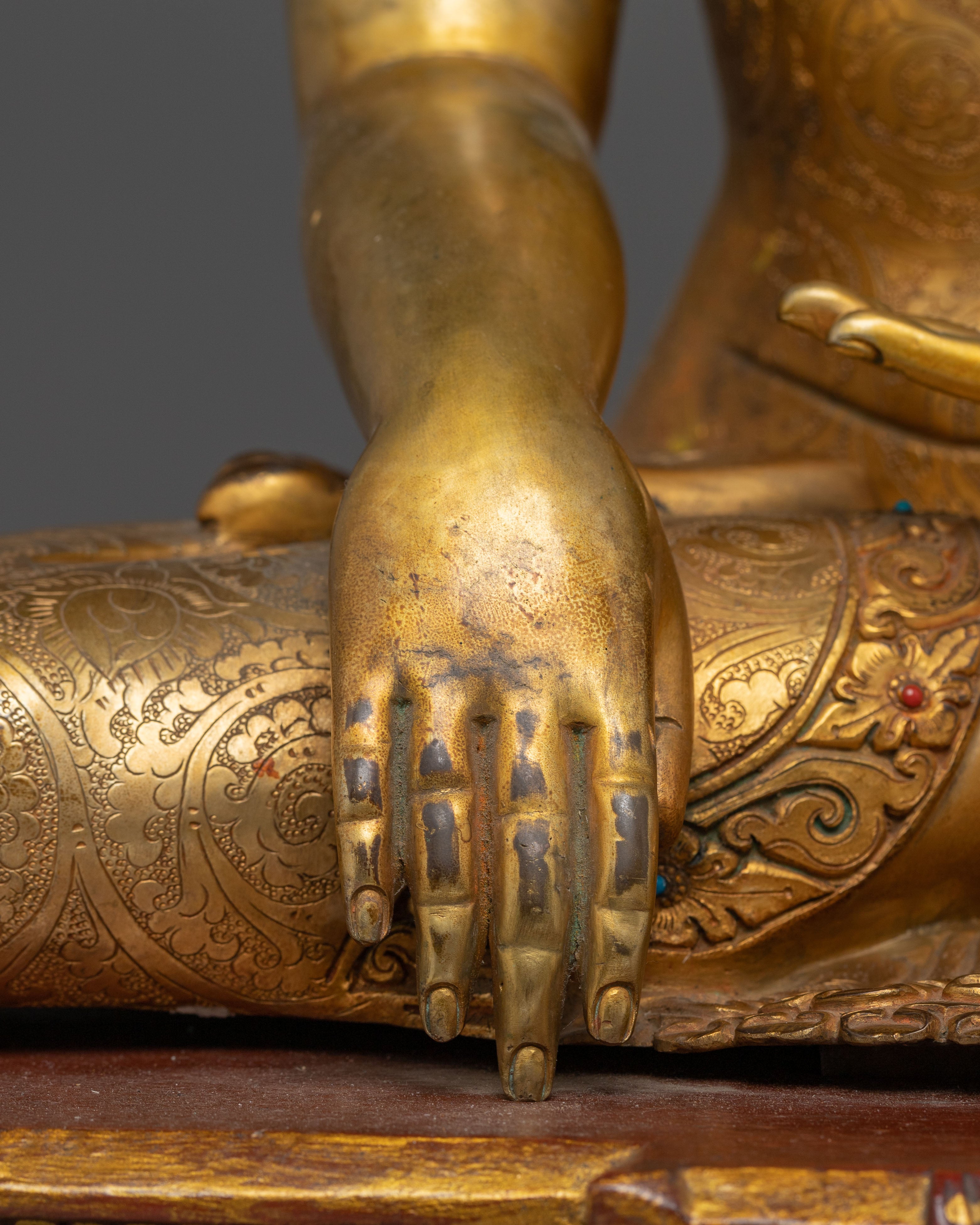 Statue of Shakyamuni Buddha for Dharma