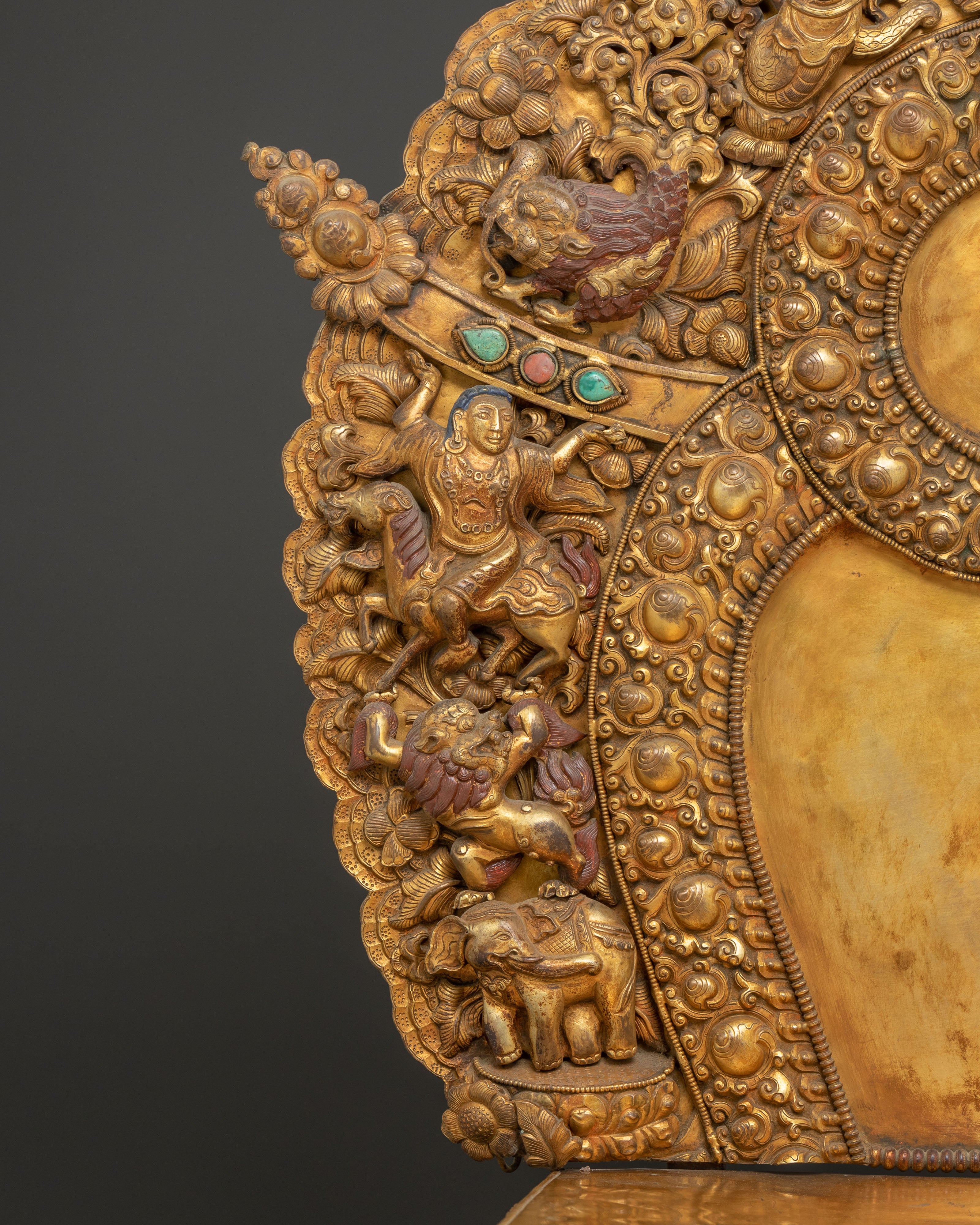 Traditional Throne for Buddhist Statue