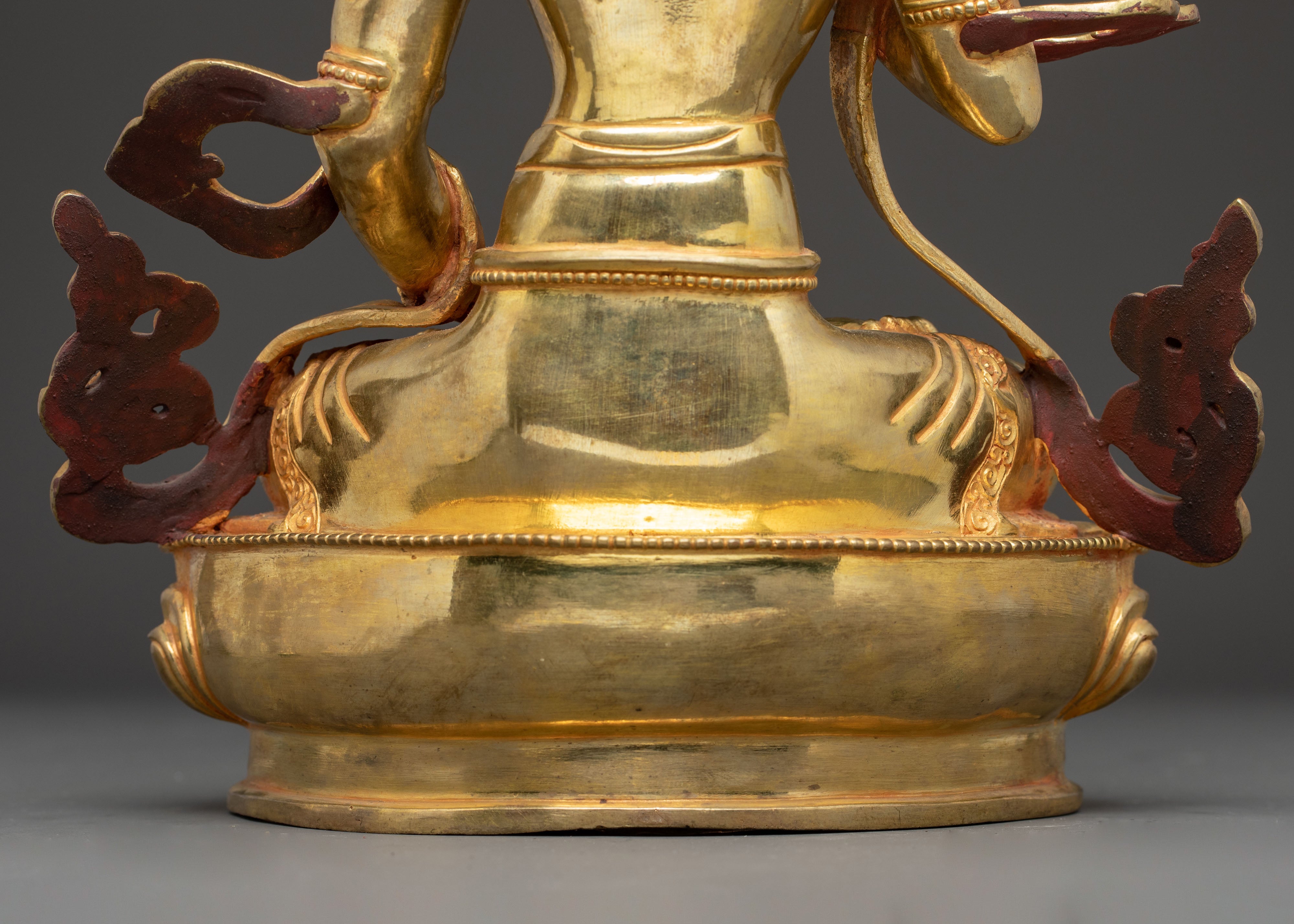Golden Vajrasattva Statue: Symbol of Purification