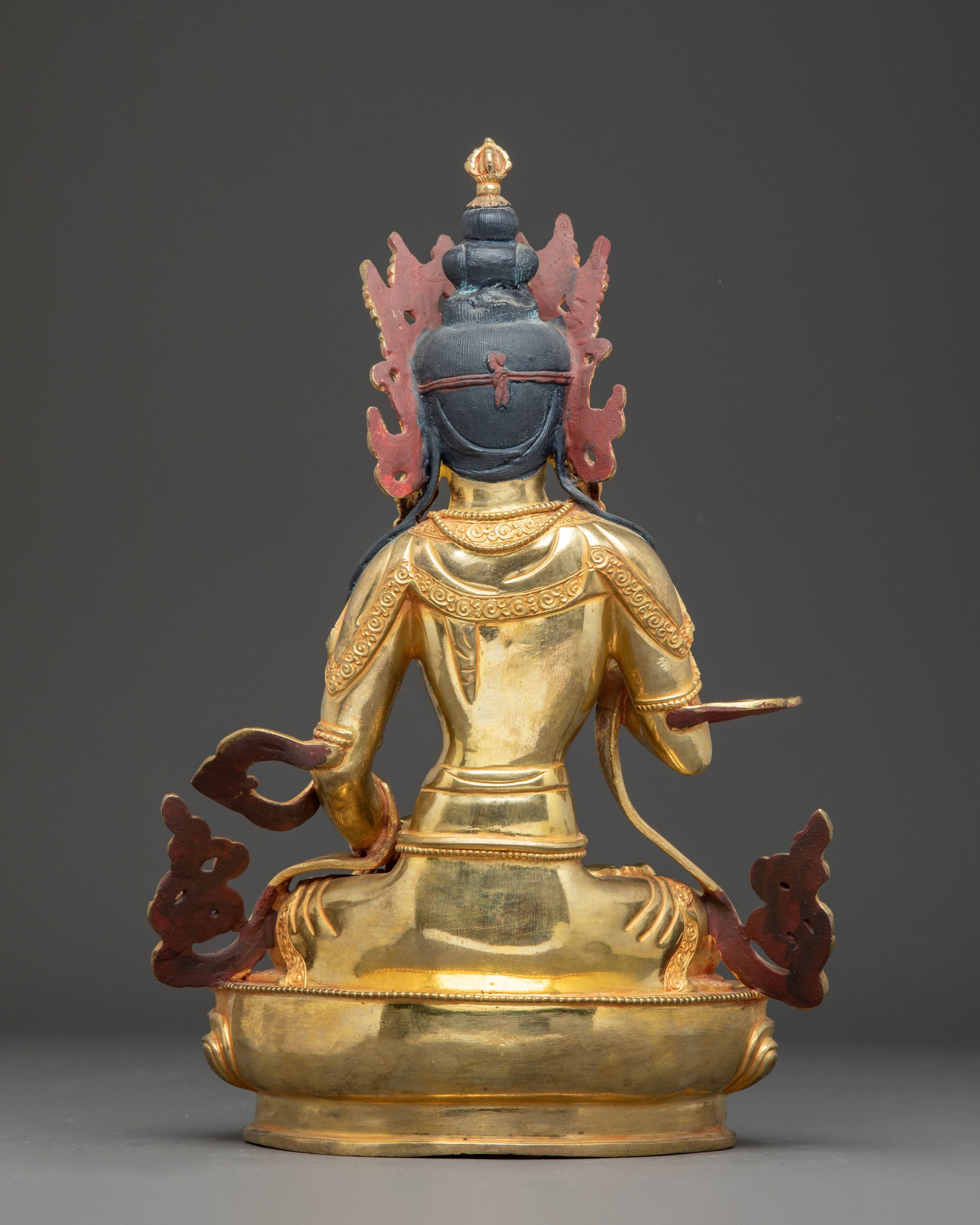 Golden Vajrasattva Statue: Symbol of Purification