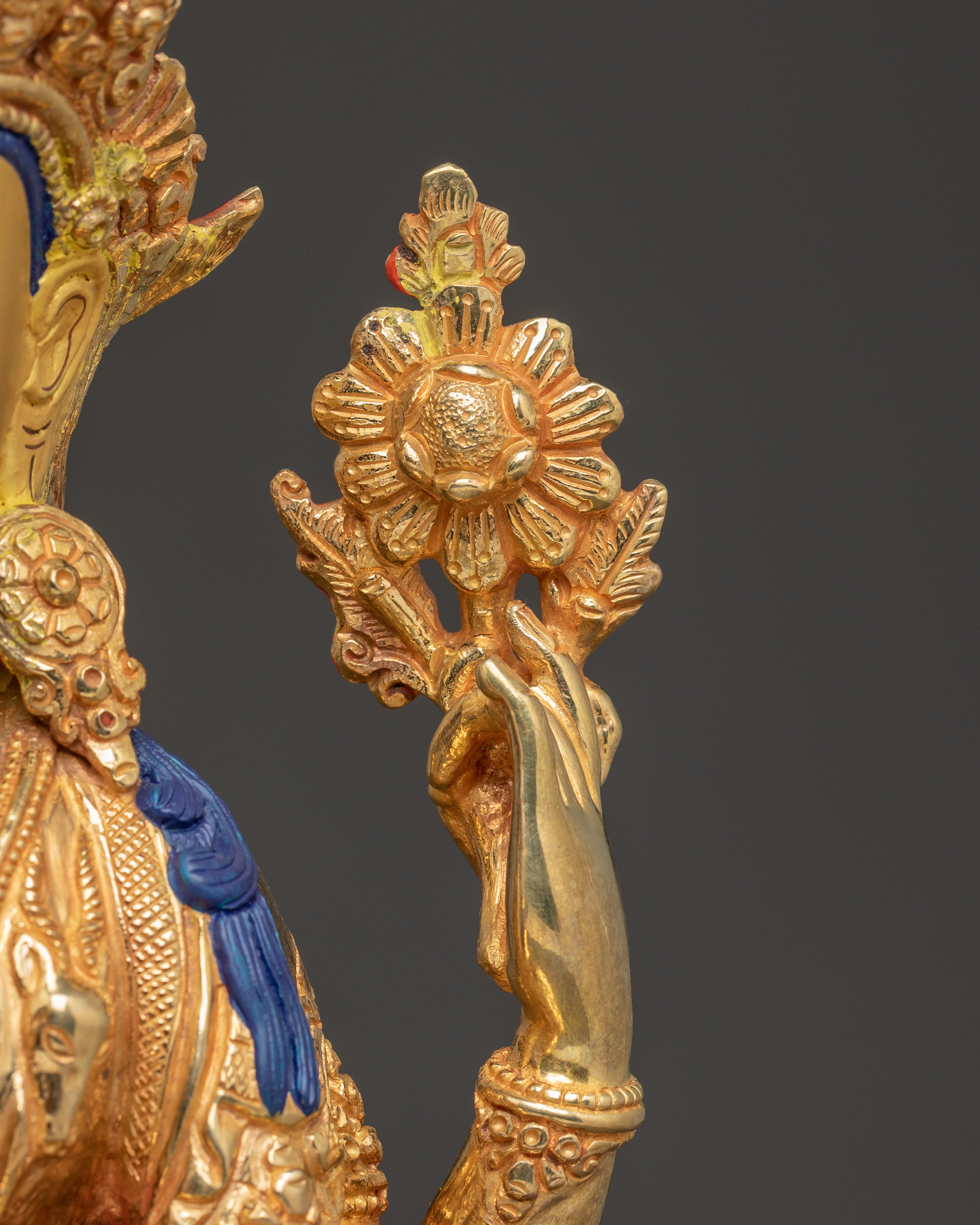 13.2 Inch Statue of Bodhisattva Chenrezig