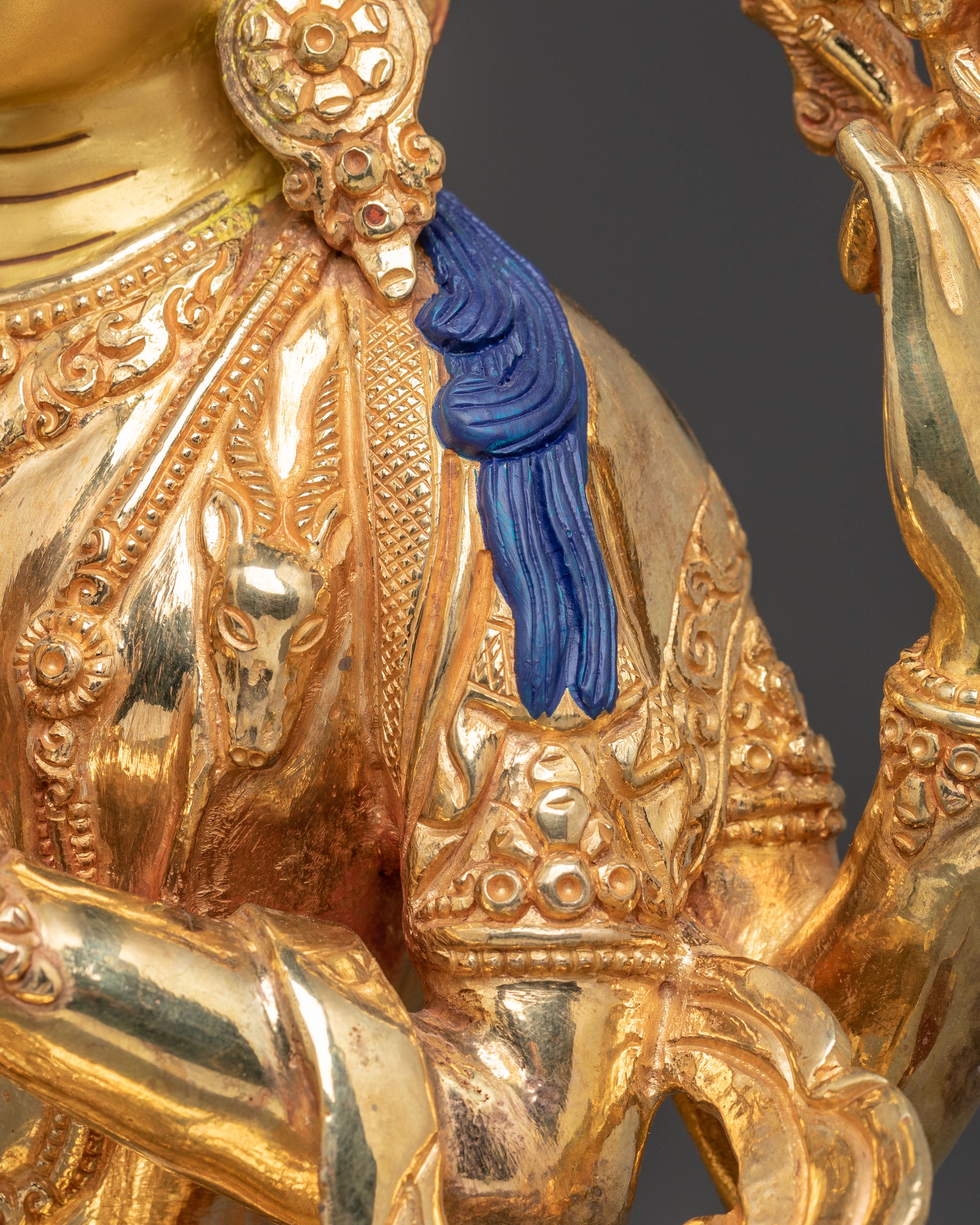 13.2 Inch Statue of Bodhisattva Chenrezig