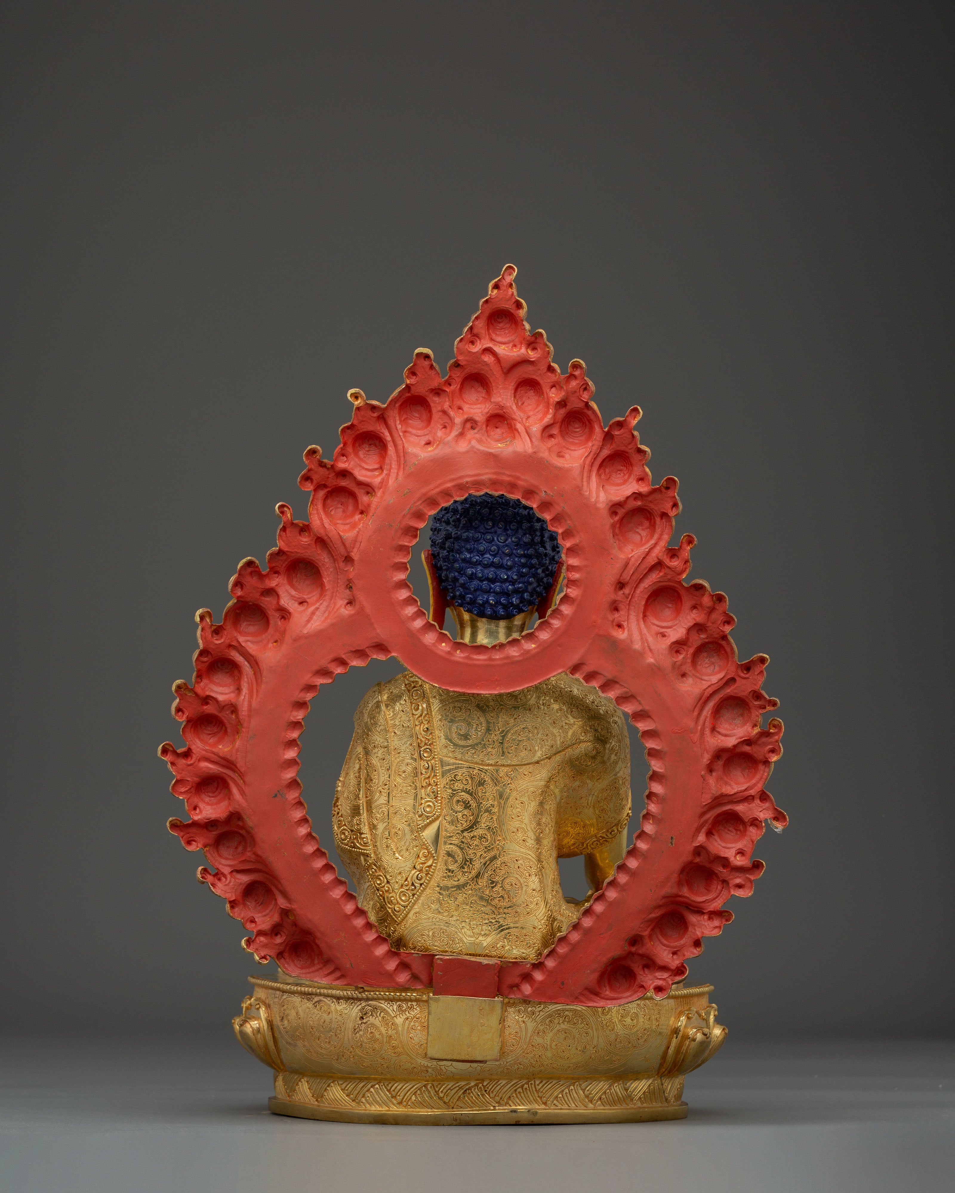 Statue of Buddha Shakyamuni | The Enlightened One