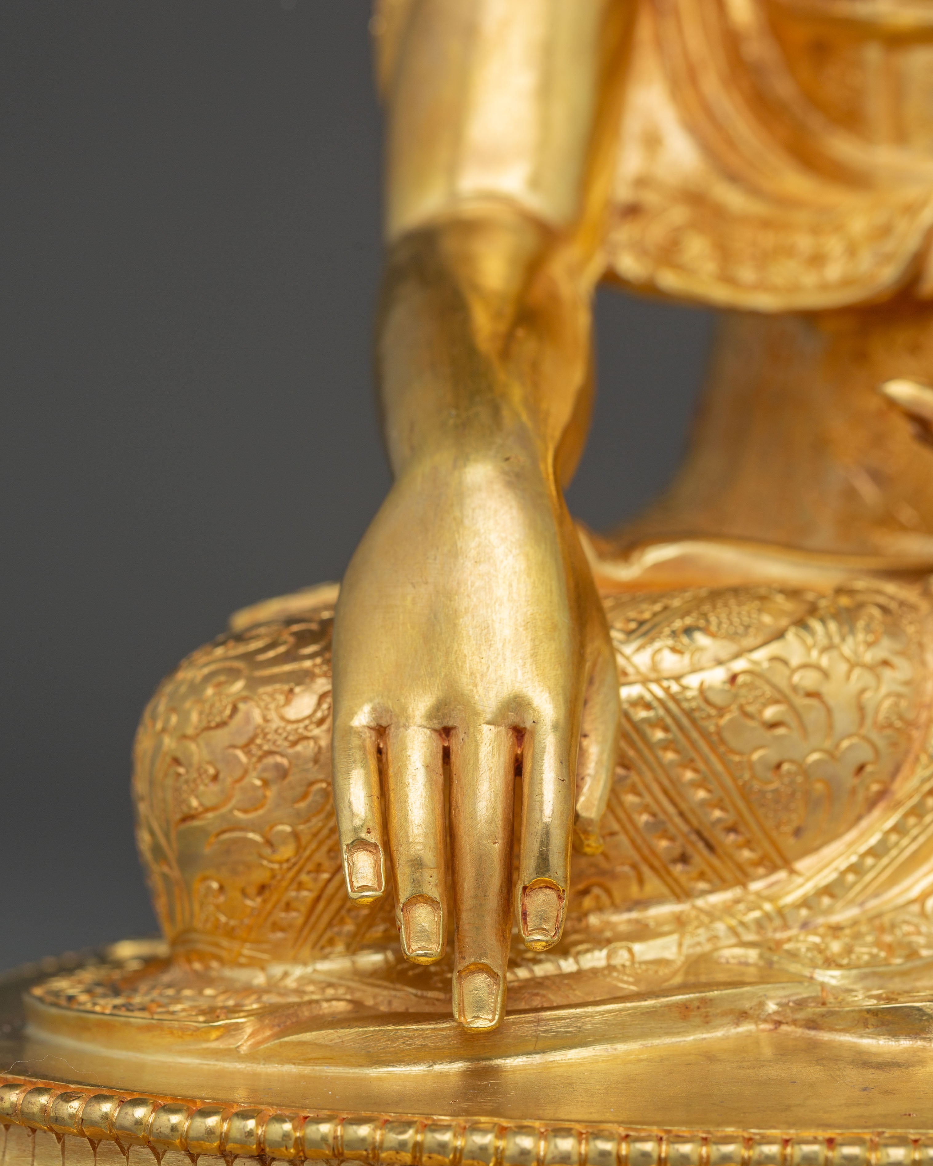 Buddha Shakyamuni Statue for Dharma Decor