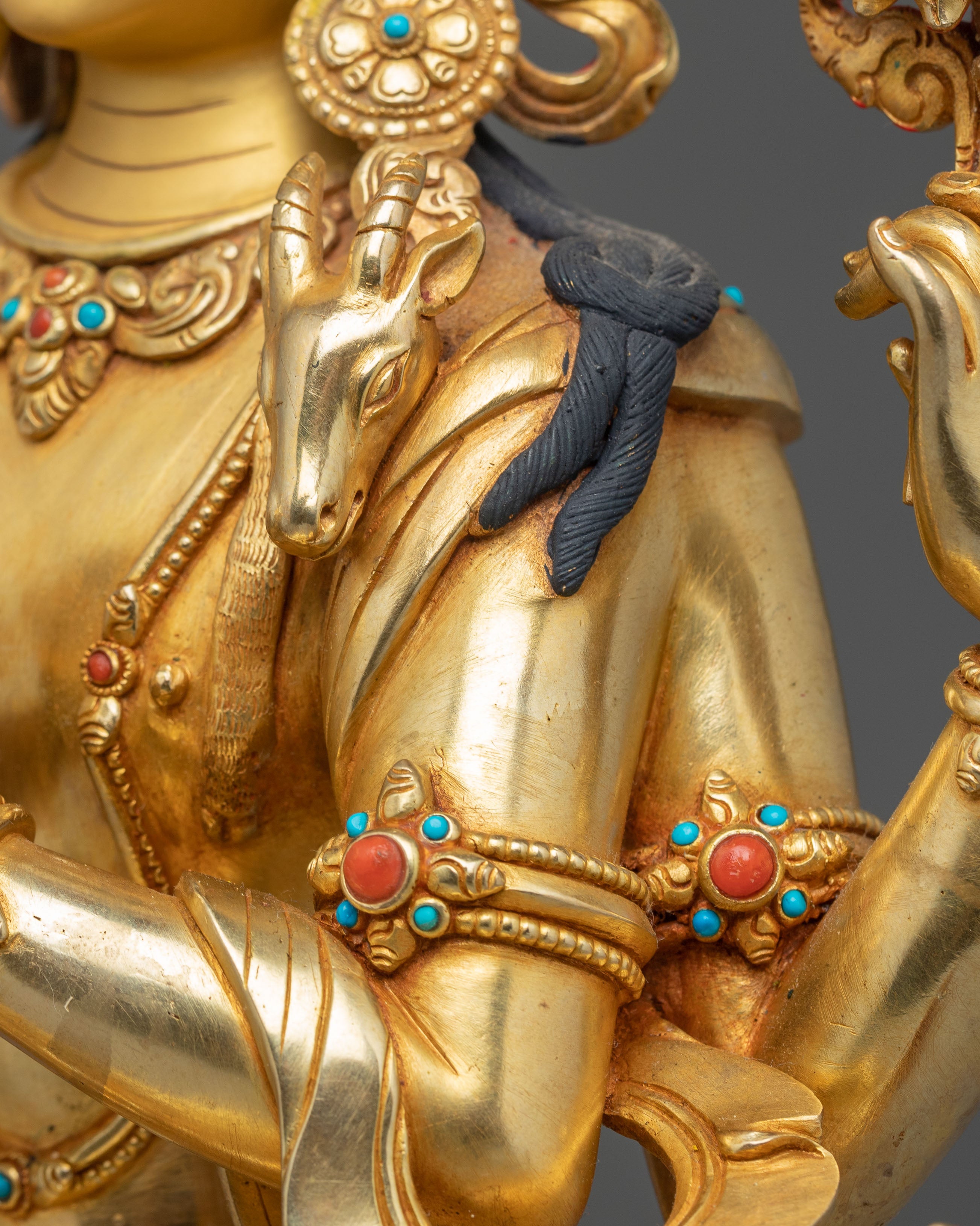 Golden Handmade Statue of Bodhisattva Chenrezig