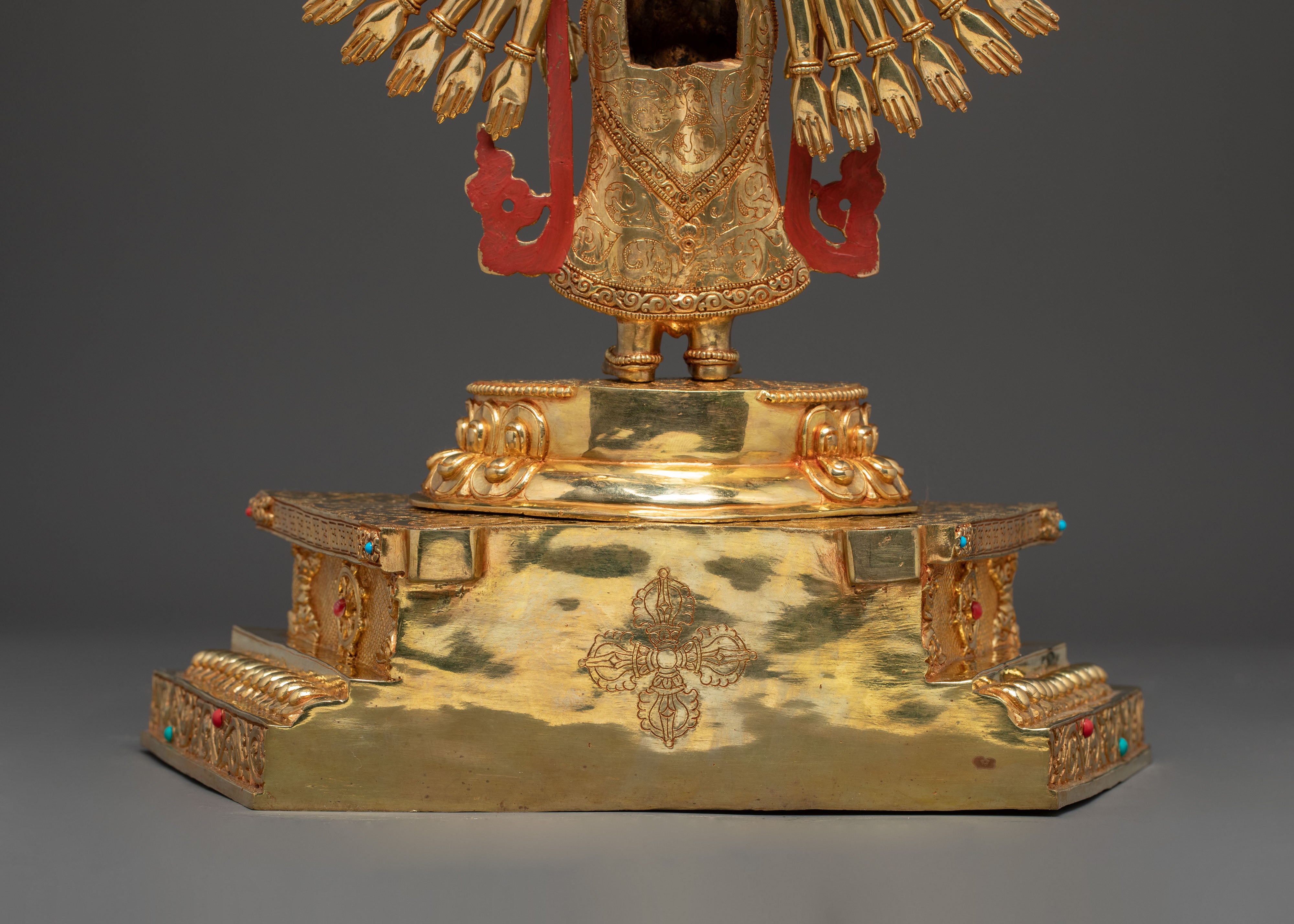 Handmade Compassionate 1000 Armed Chenrezig Statue | Tibetan Buddhist Art