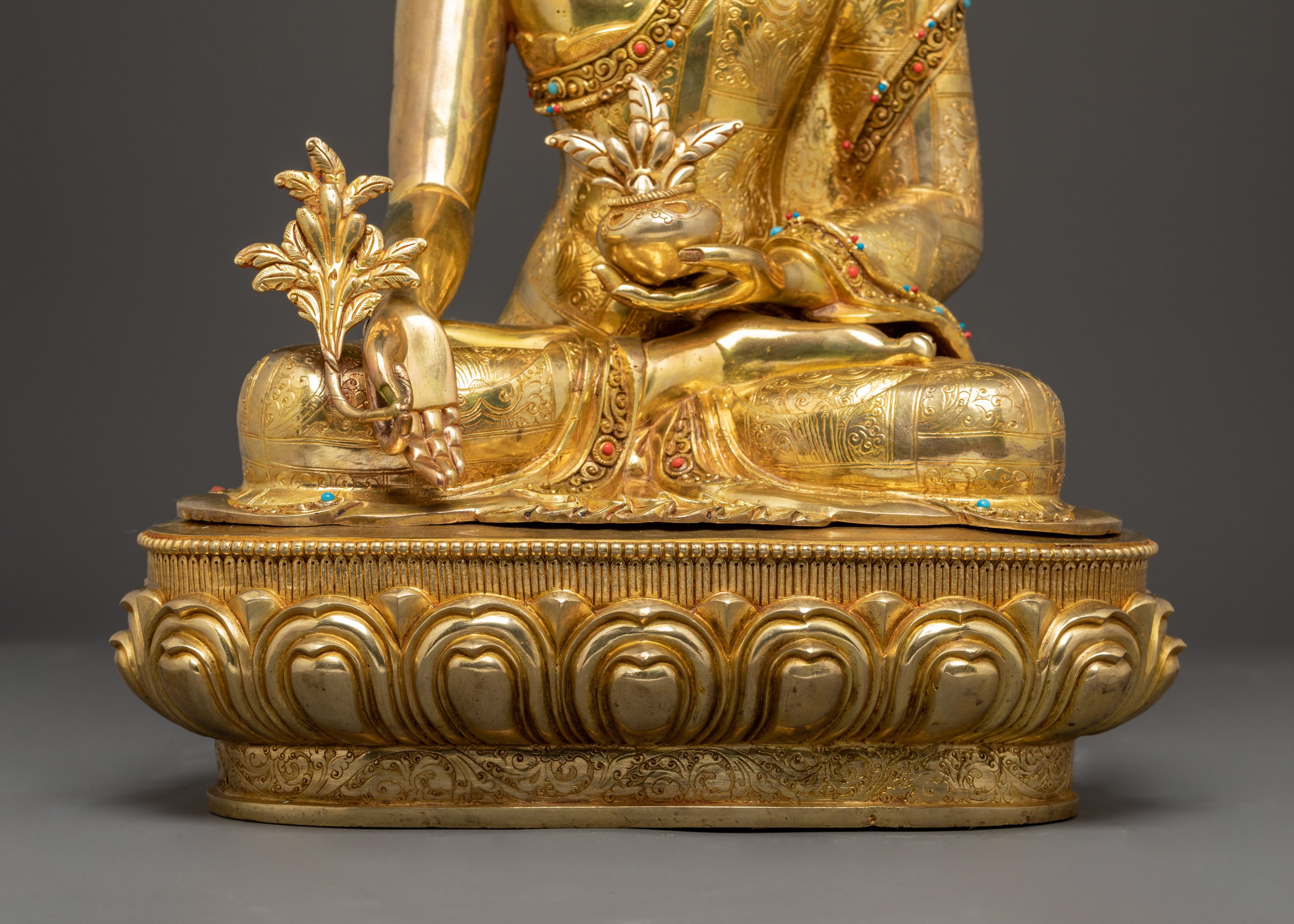Medicine Buddha Statue: The Spiritual Healer | Bhaisajyaguru Sculpture