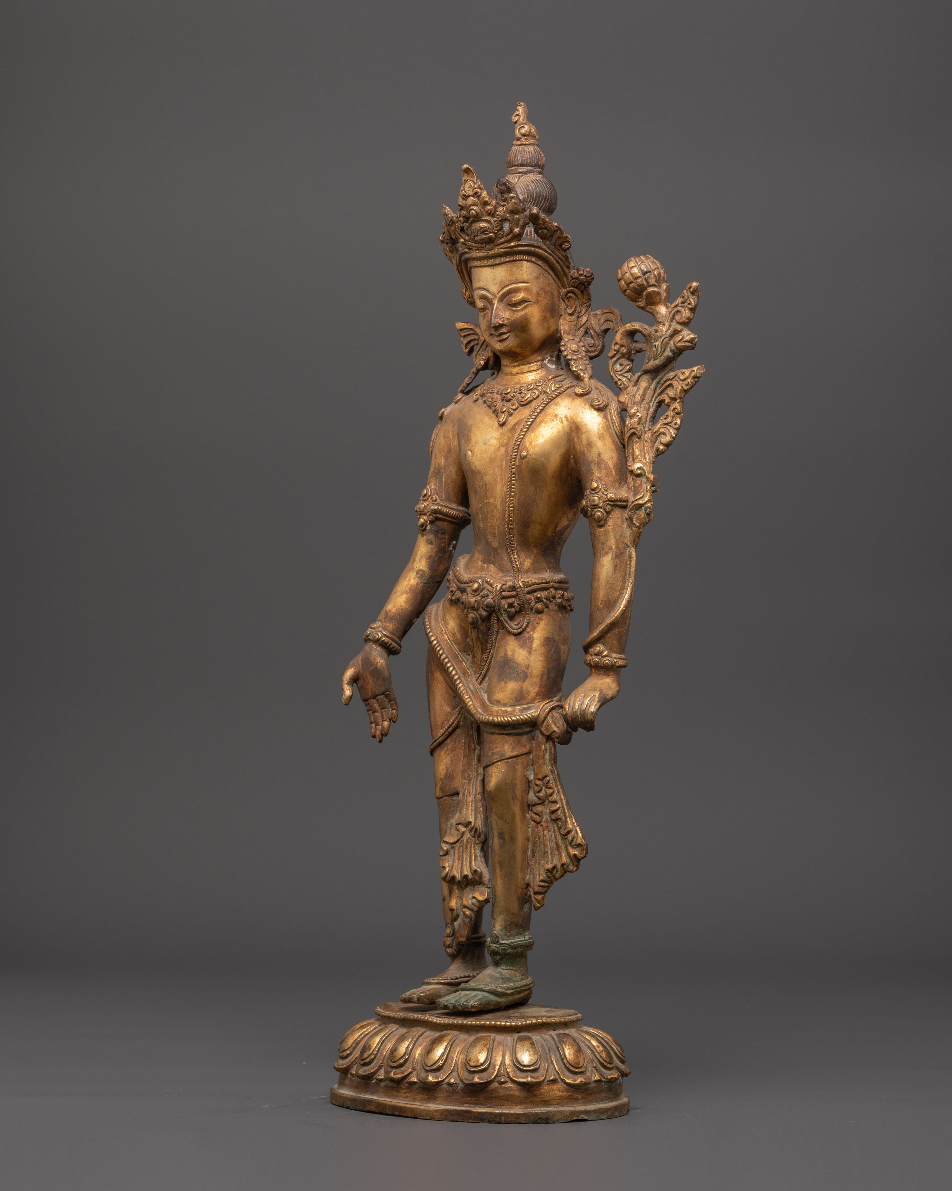 Statue of Avalokiteshvara: Manifestation of Chenrezig