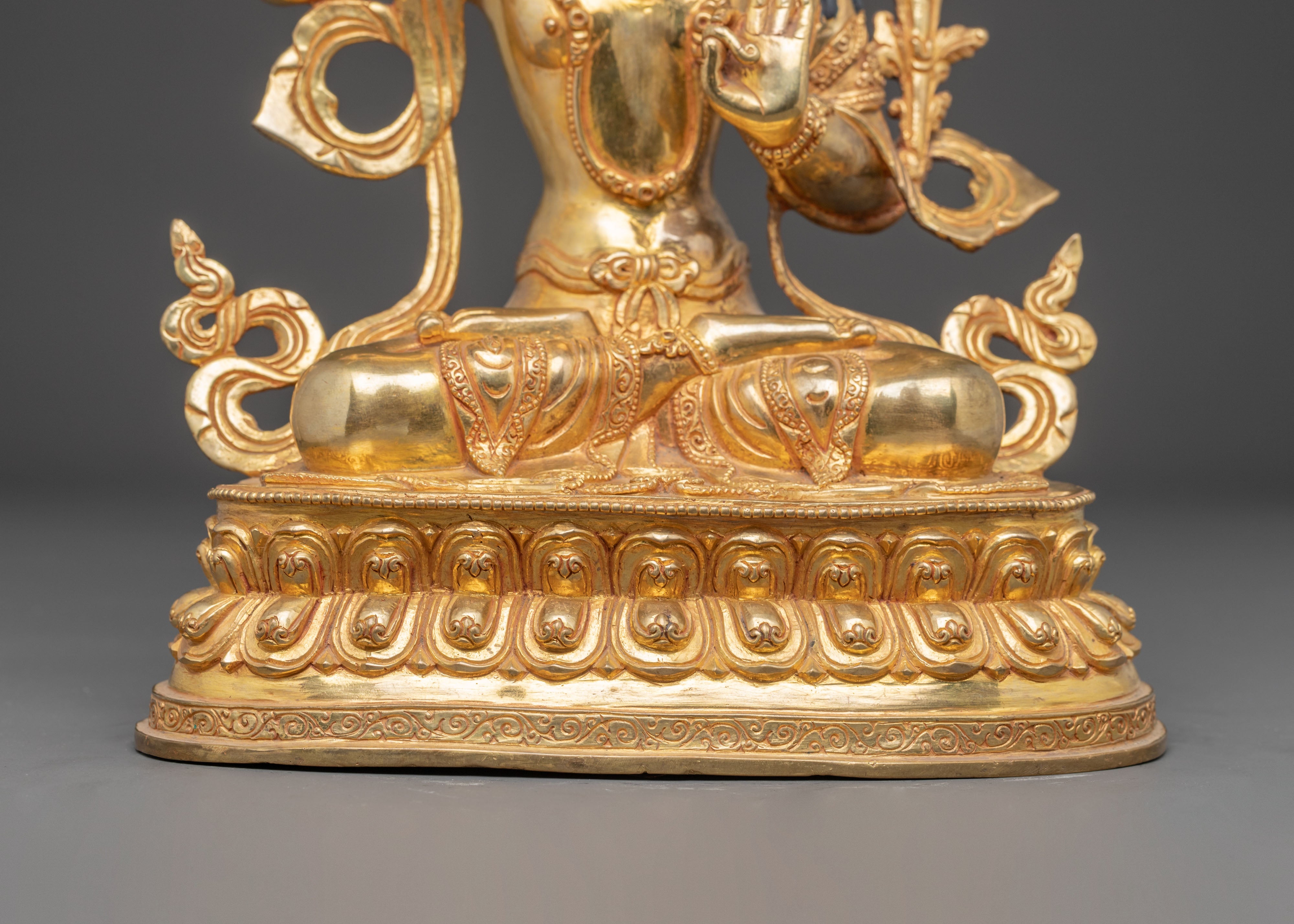Wisdom Bodhisattva Manjushri Golden Statue | Embodiment of Transcendent Insight