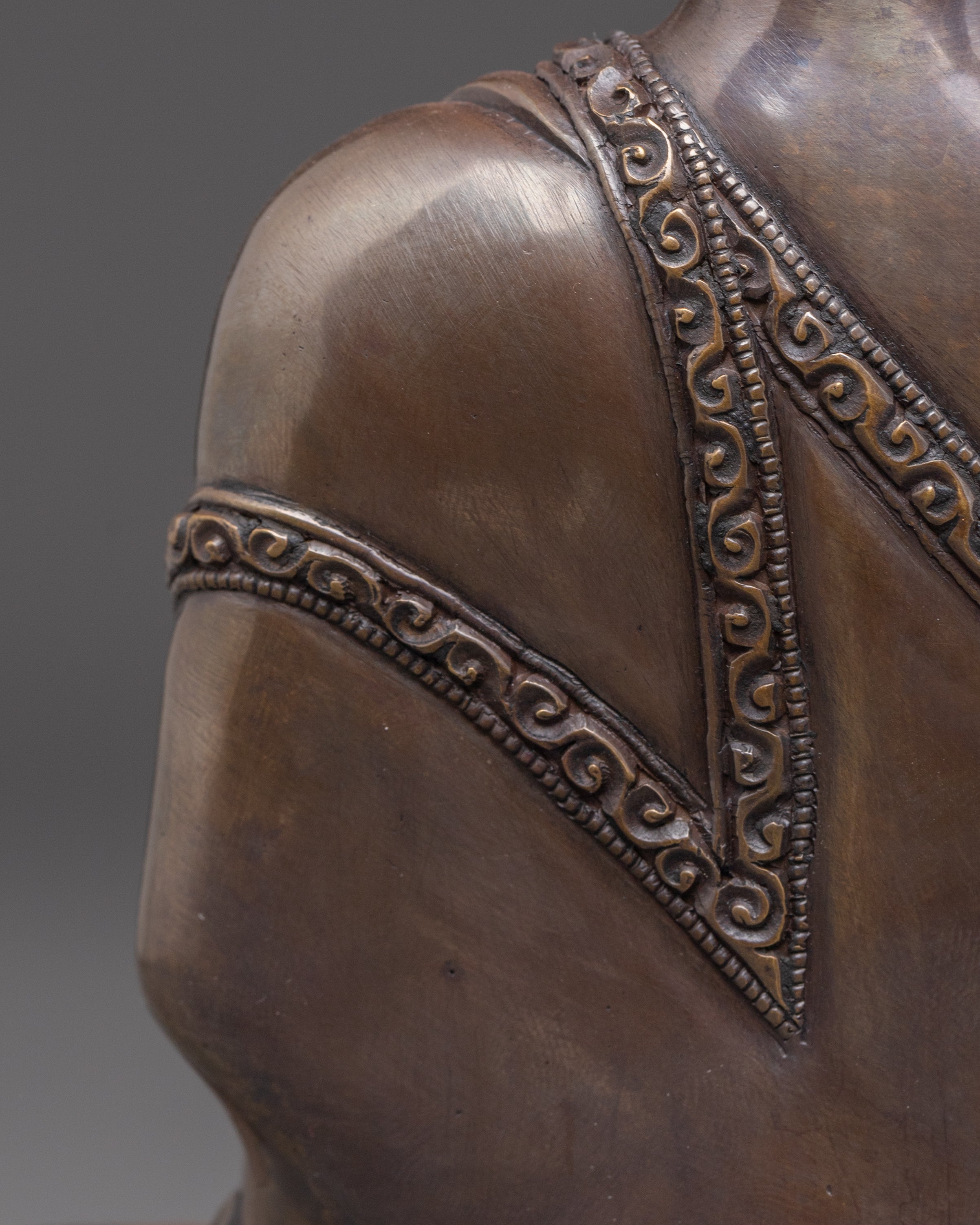 Handcrafted Shakyamuni Buddha Statue: The Enlightened One | Historical Buddha