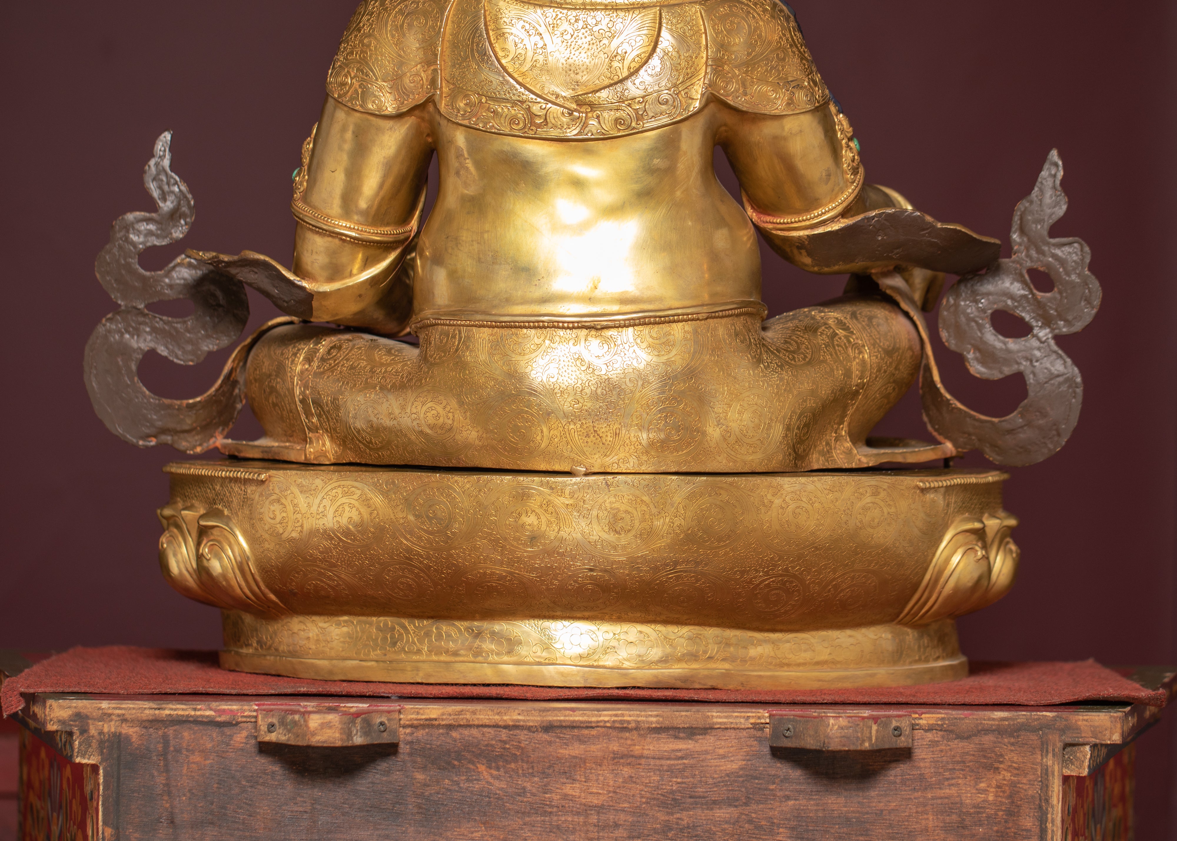 Majestic "Wealth Icon" Dzambhala Statue: Symbol of Abundance