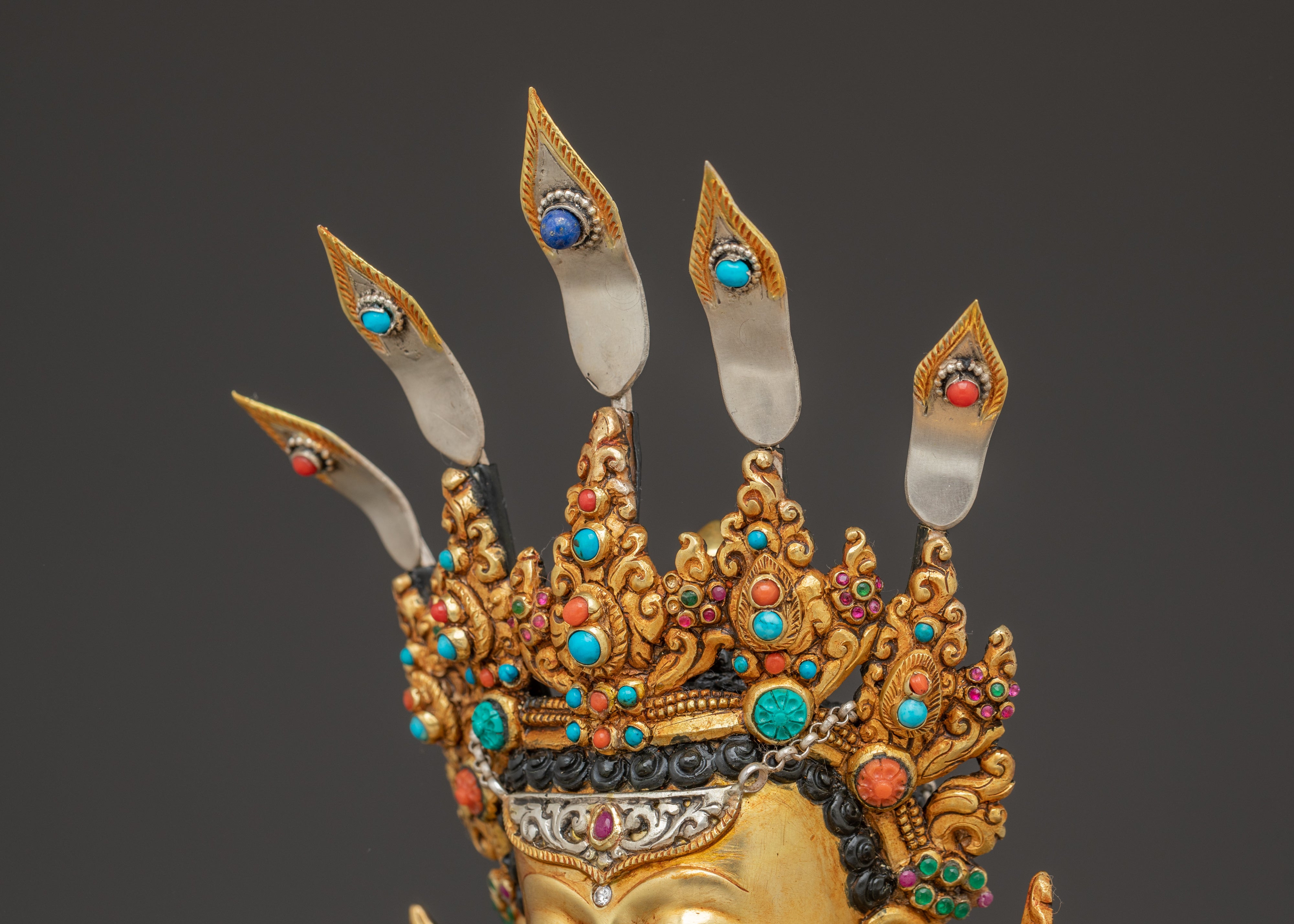 Statue of Dharma Guru Crown Shakyamuni Buddha