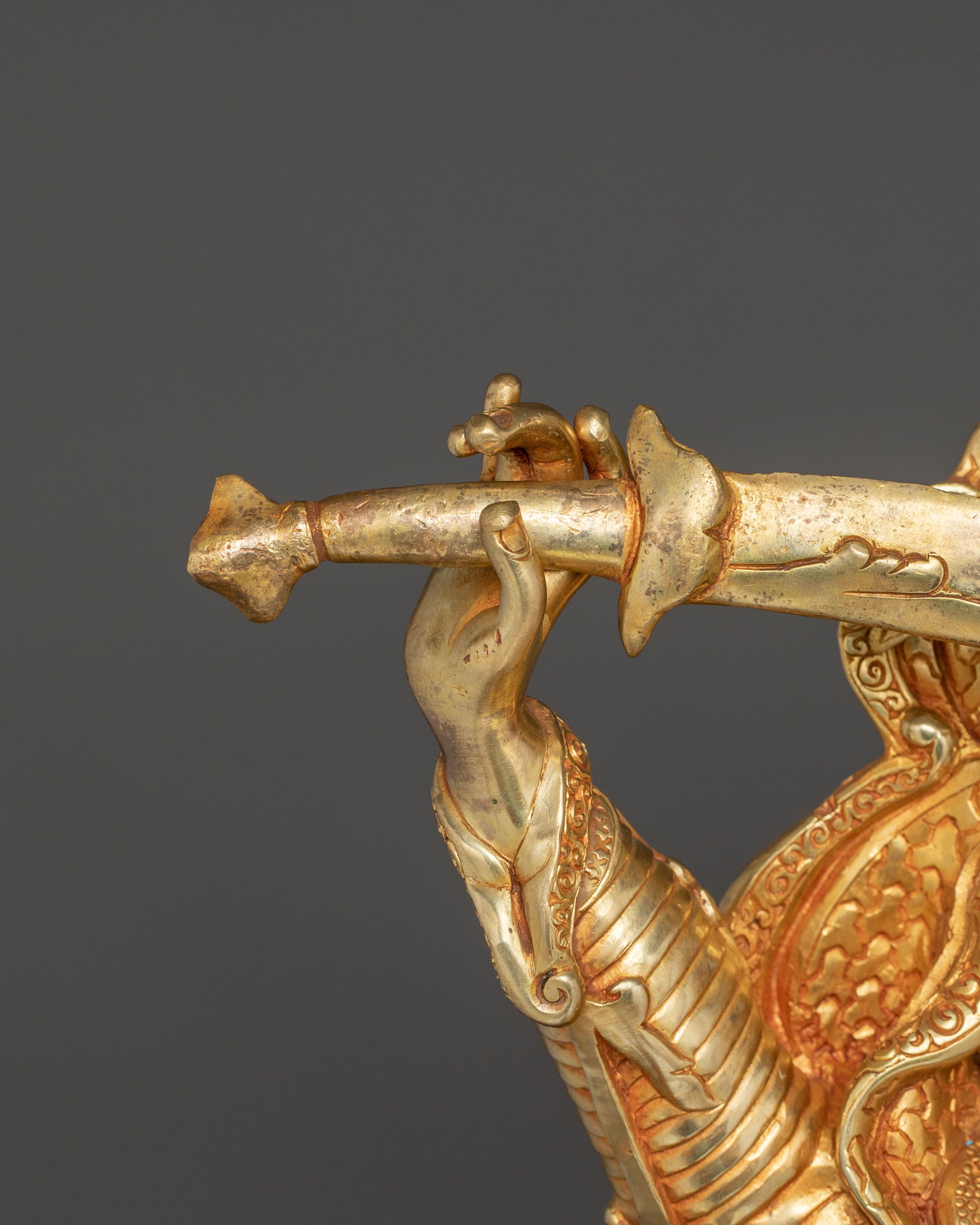 King Gesar Statue: The Lion King of Ling | Nepalese Handcrafted Masterpiece