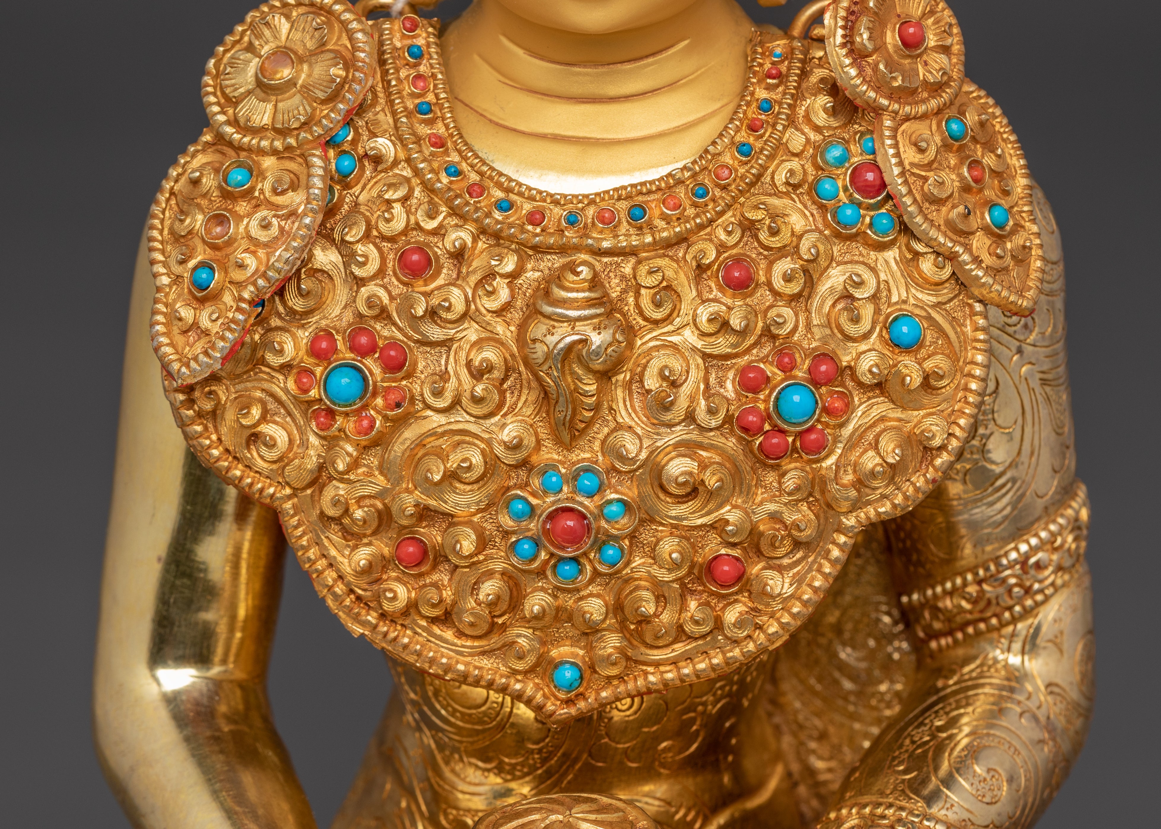 Magnificent Statue of Amitabha Pure Land Buddha | Buddha of Infinite Light