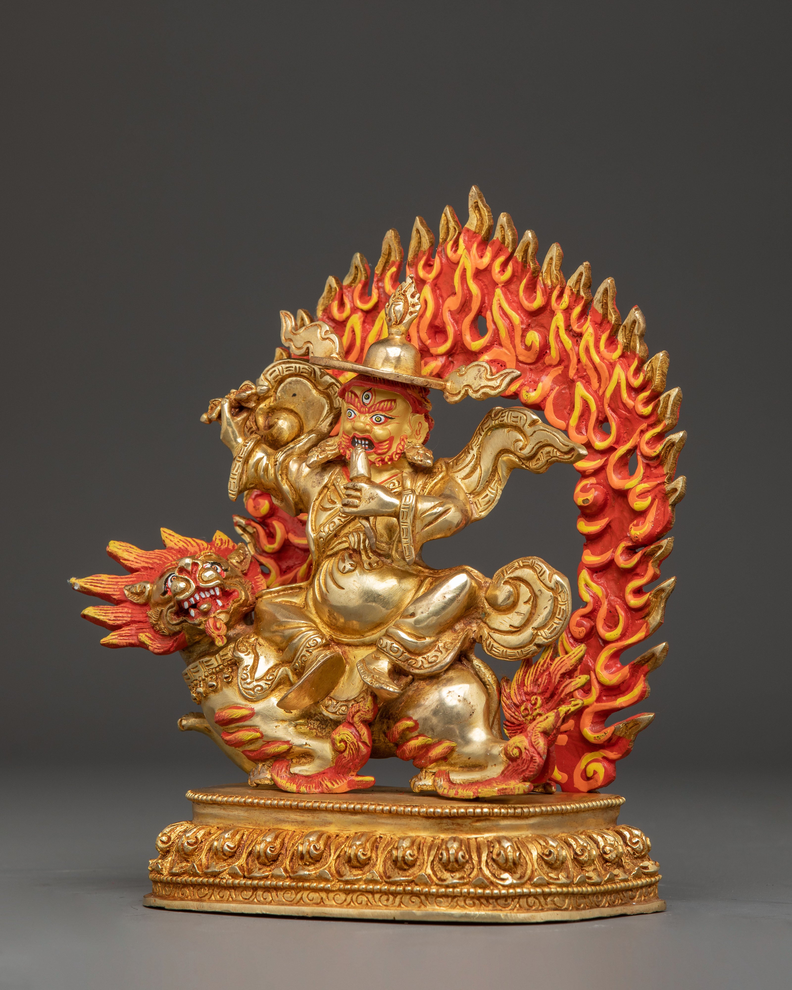 Dorje Legpa Statue: Powerful Dharma Protector