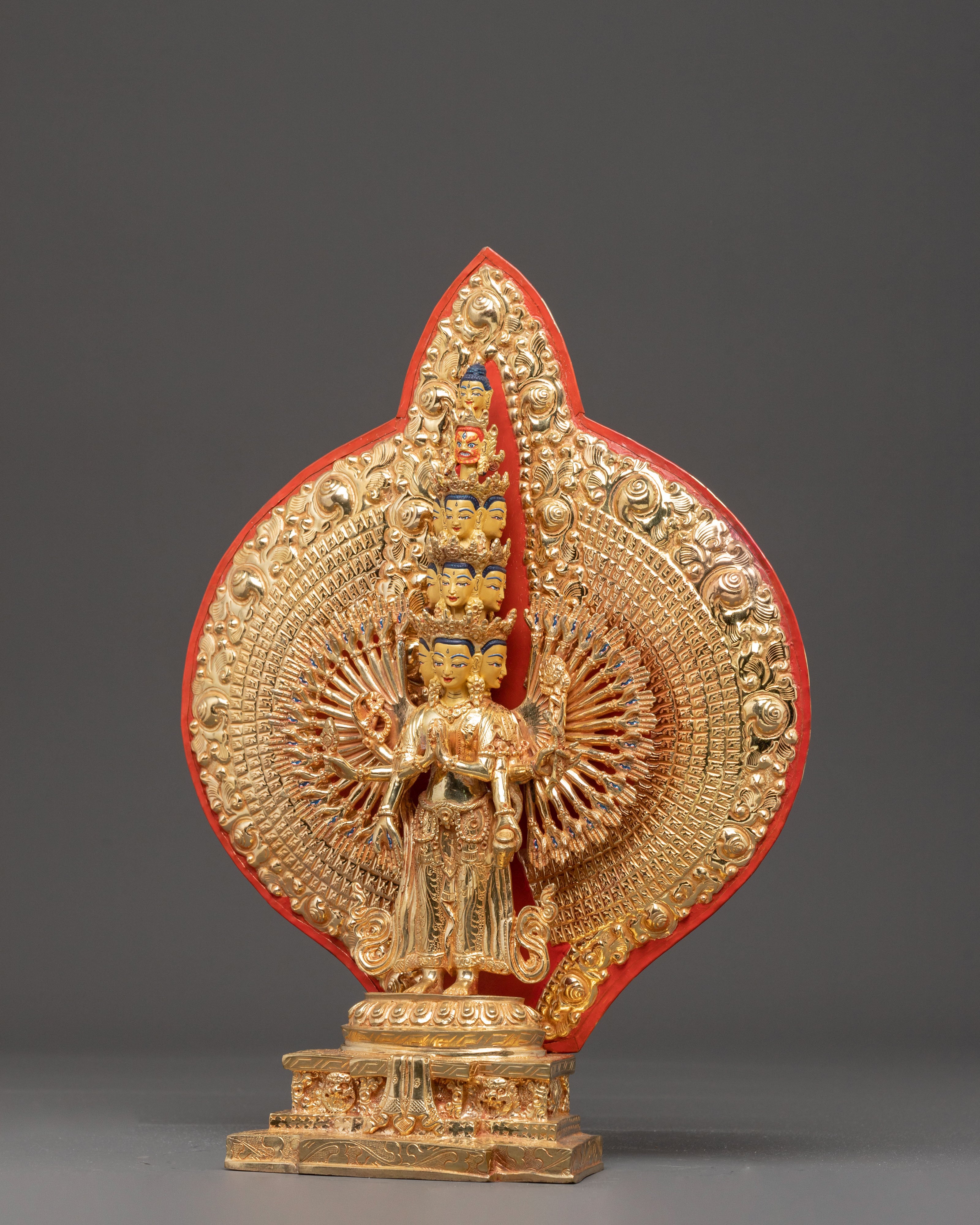 Handmade 1000 Armed Chenrezig Statue for Decor