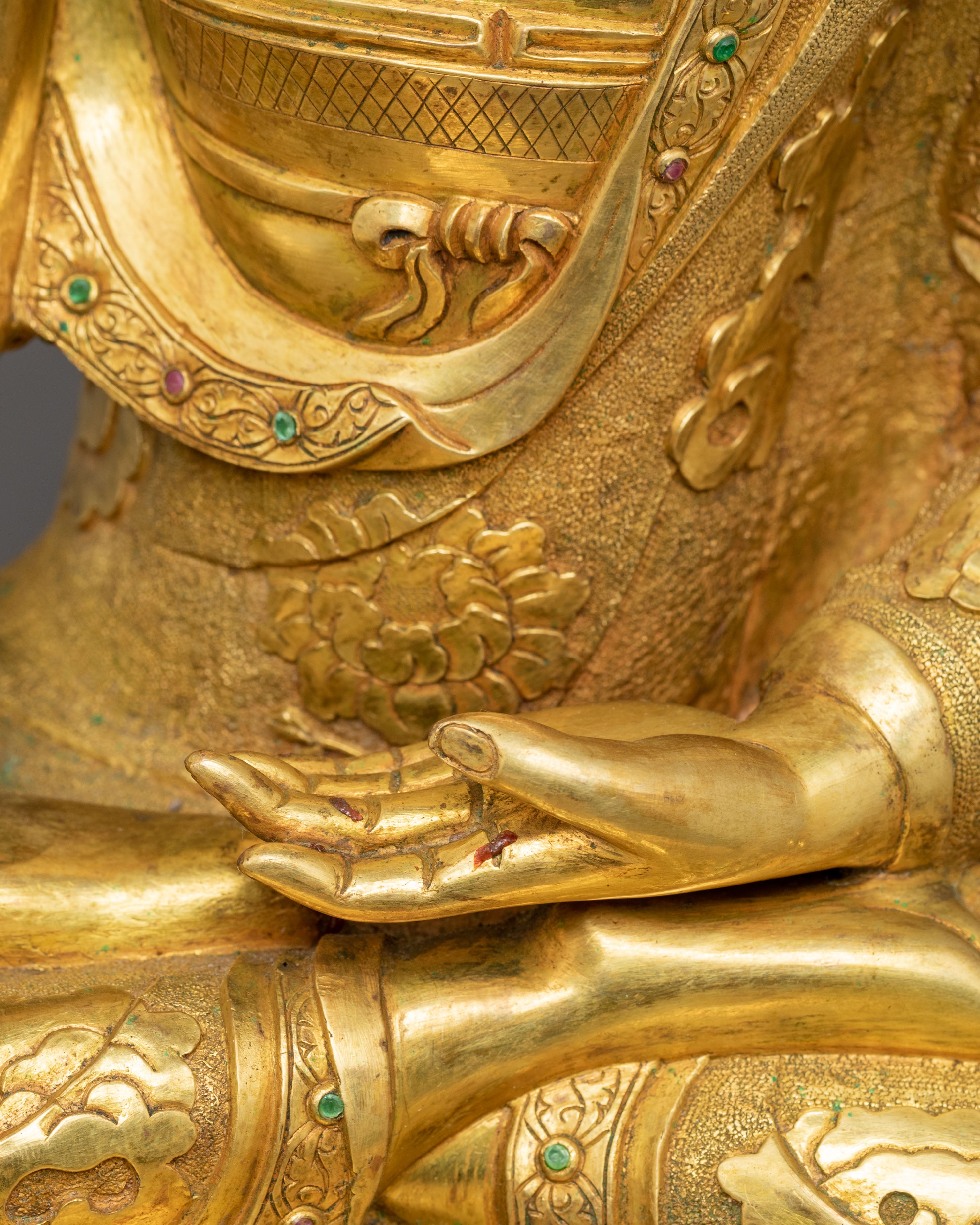 Handcrafted Gautama Buddha Golden Statue | The Statue of Knowledge