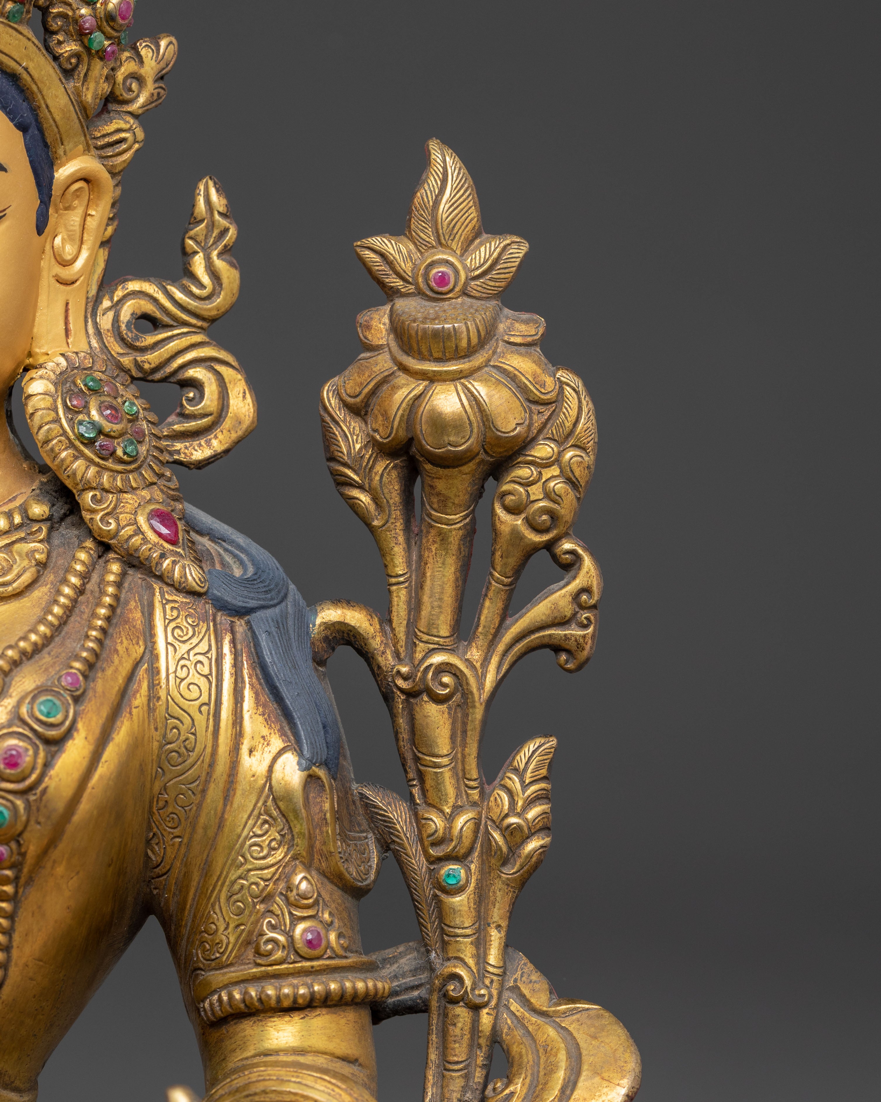 Golden Statue of Bodhisattva Ksitigarbha | Buddhist Protector