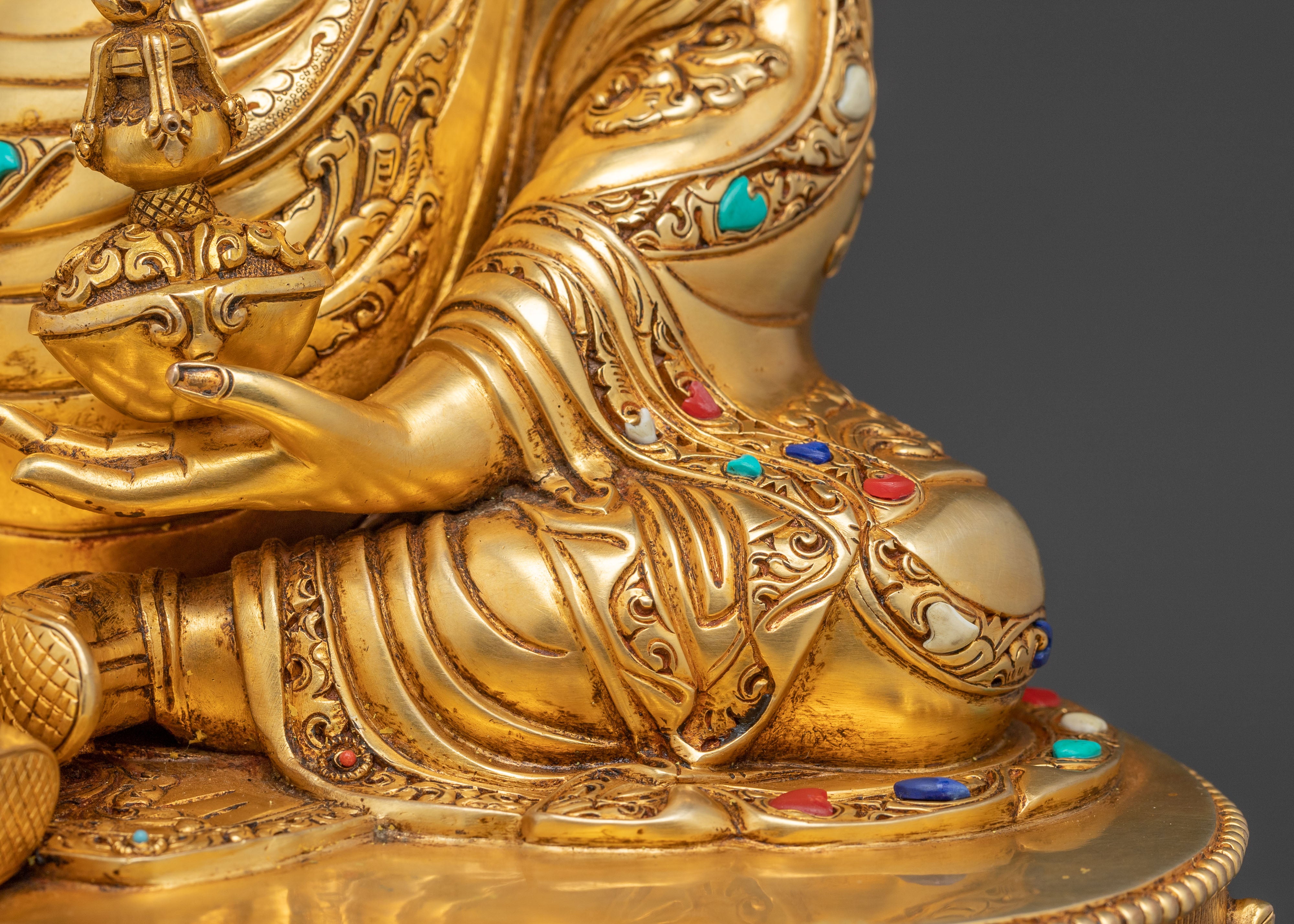 Majestic Guru Rinpoche with Yeshe Tsogyal and Mandarava Statue