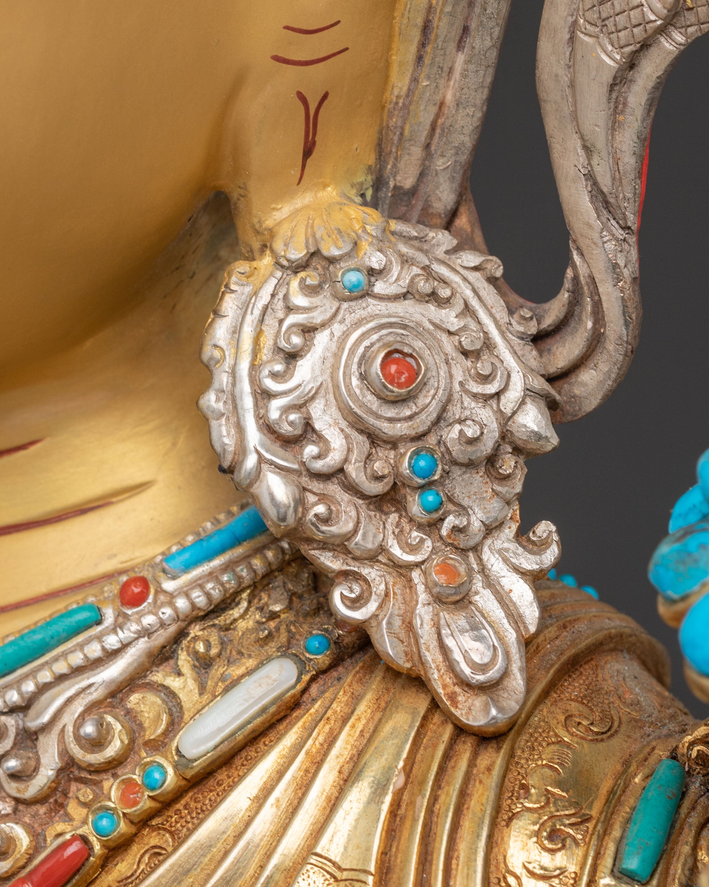 Handmade Maitreya Buddha Golden Statue – Radiant Nepalese Artistry