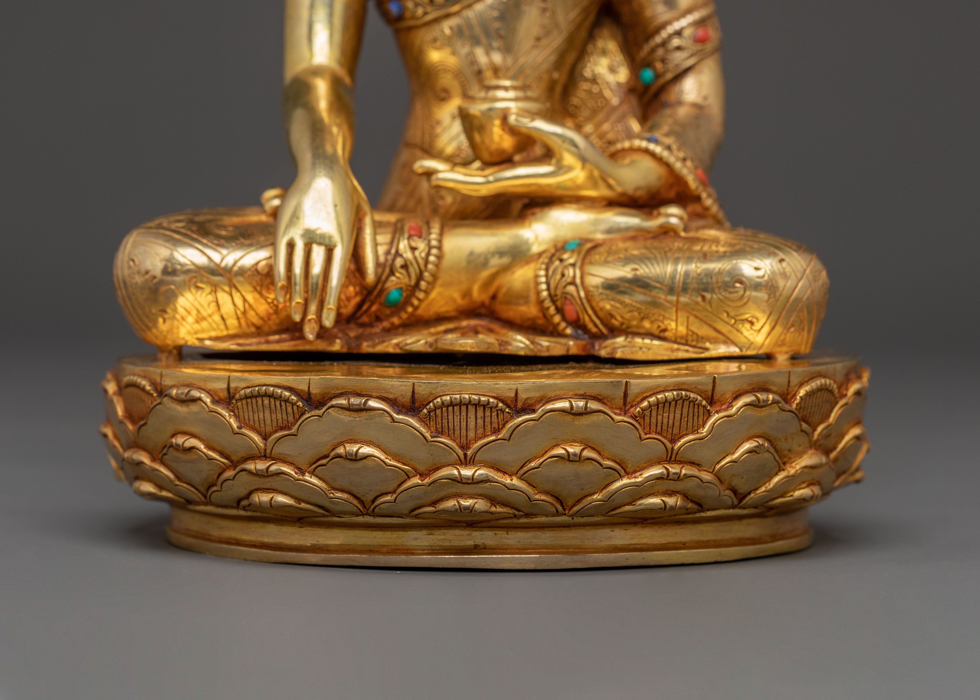 Exquisite Buddha Shakyamuni Decor Statue