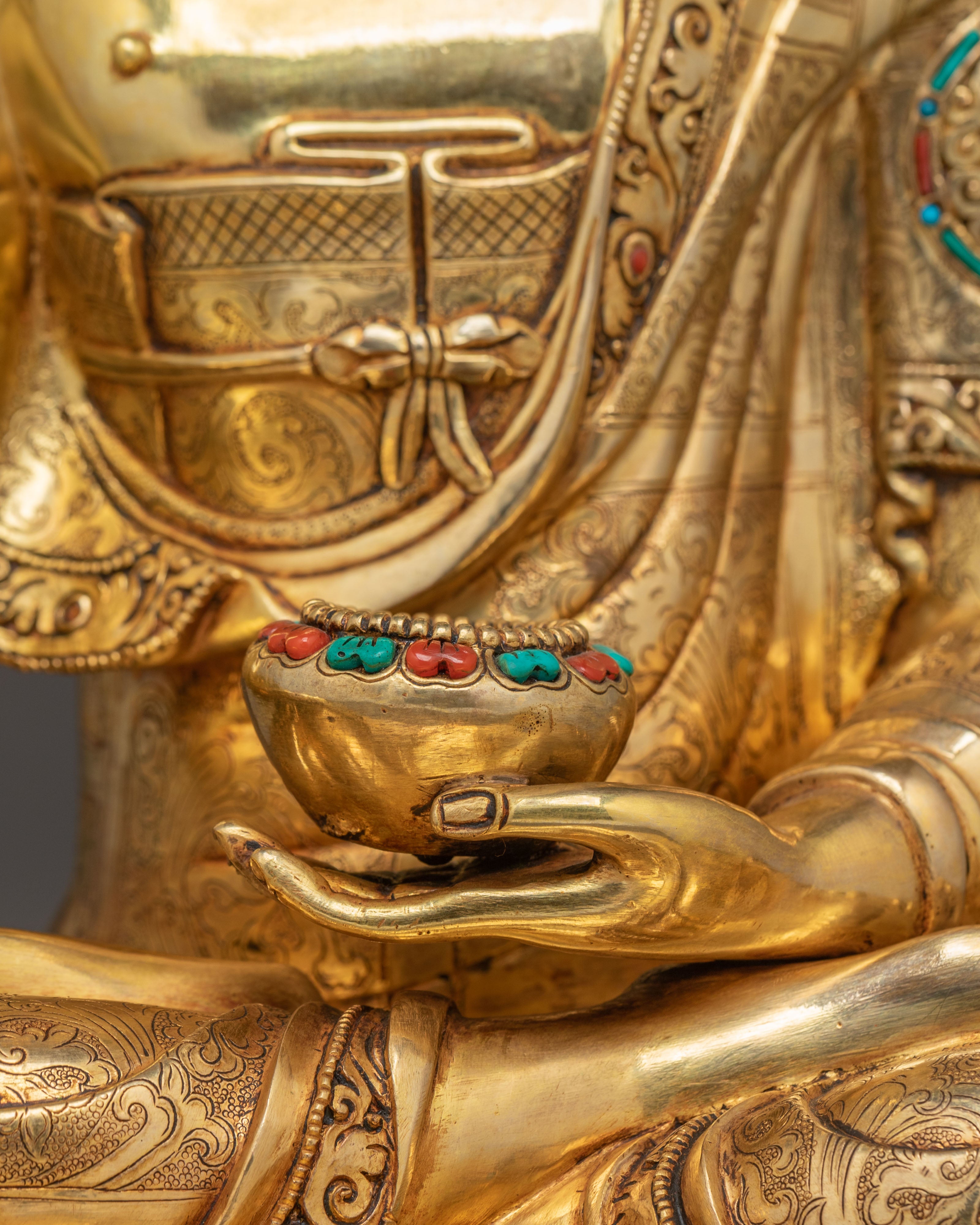 Buddha Shakyamuni Golden Statue with Gemstones