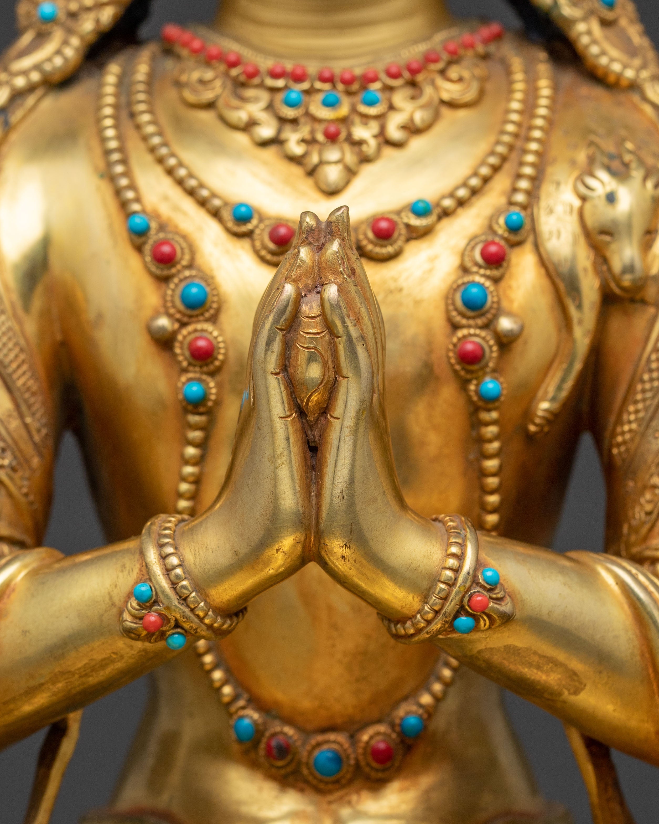 Compassionate Chenrezig Buddha Statue | Gold-Gilded Serenity